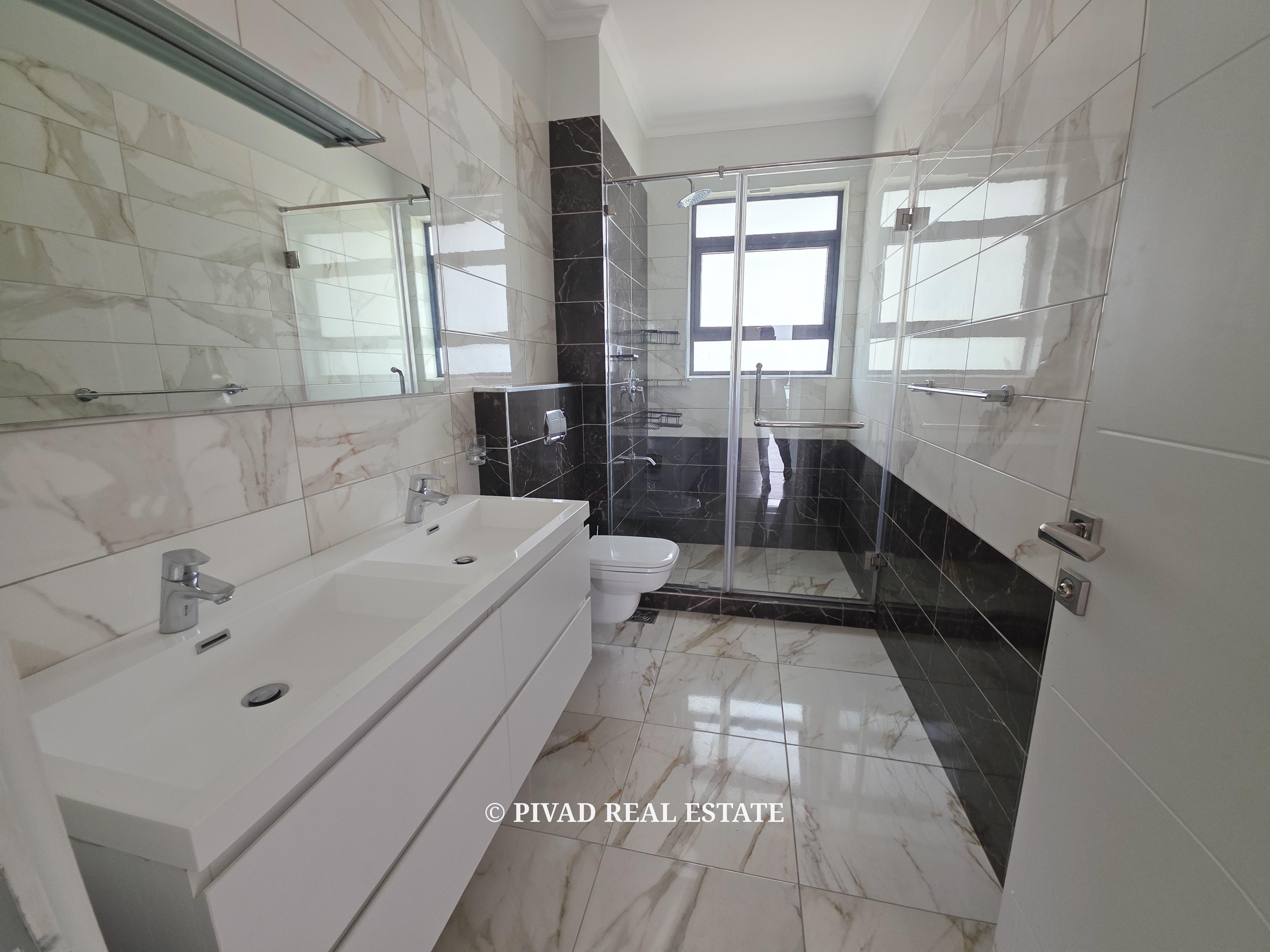 4 Bedroom House Available for Resale in Fivestar Paradise Runda