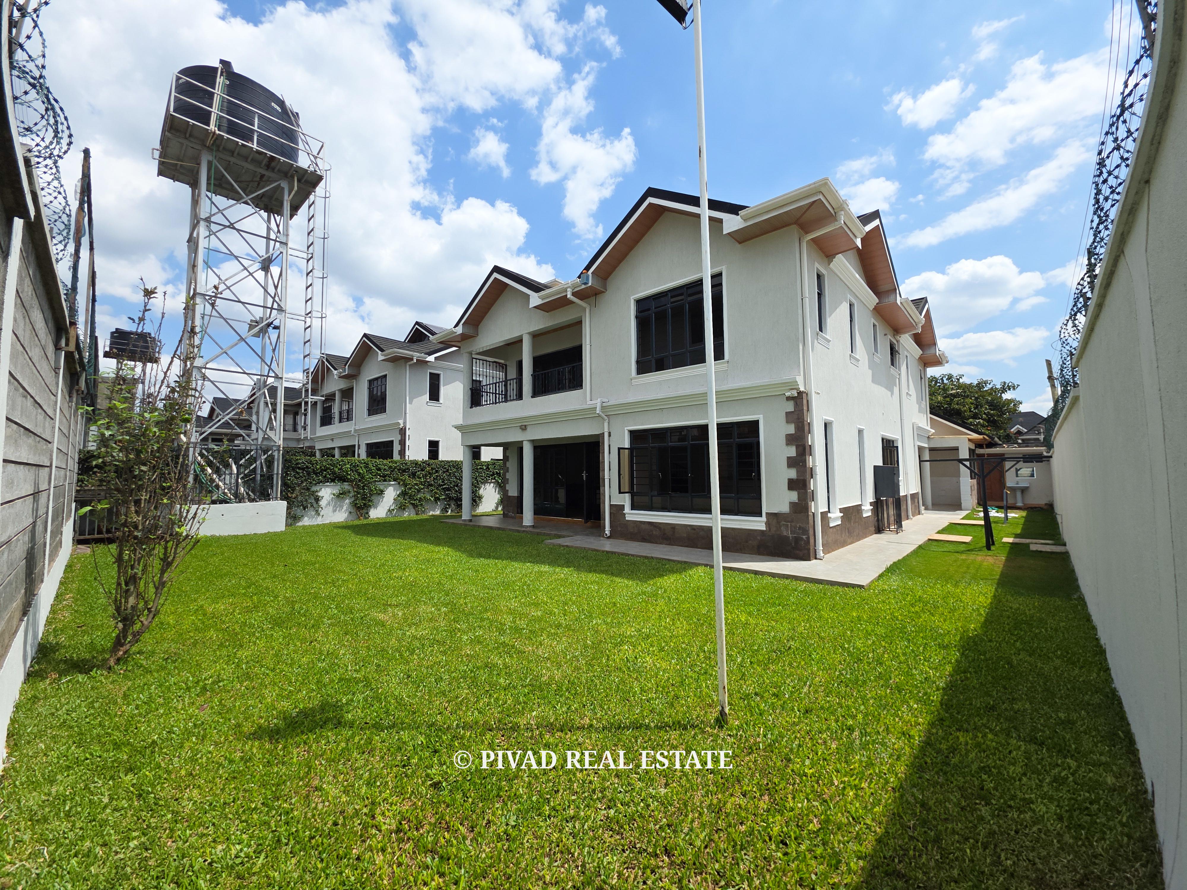 5 Bedroom House For Rent at Runda Paradise