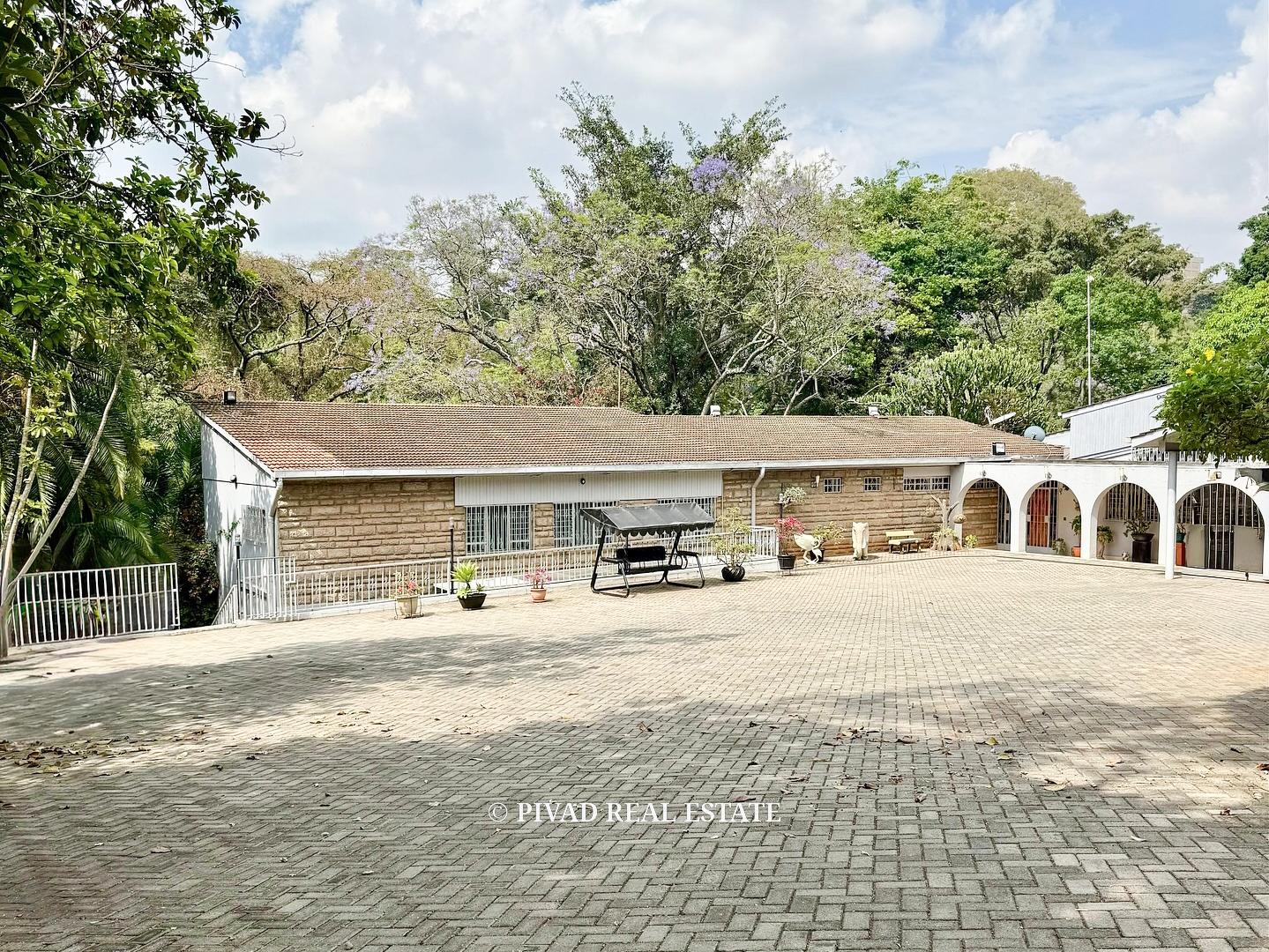 4 Bedroom House, All En-suite with a Dsq For 2 For Sale - Old Muthaiga