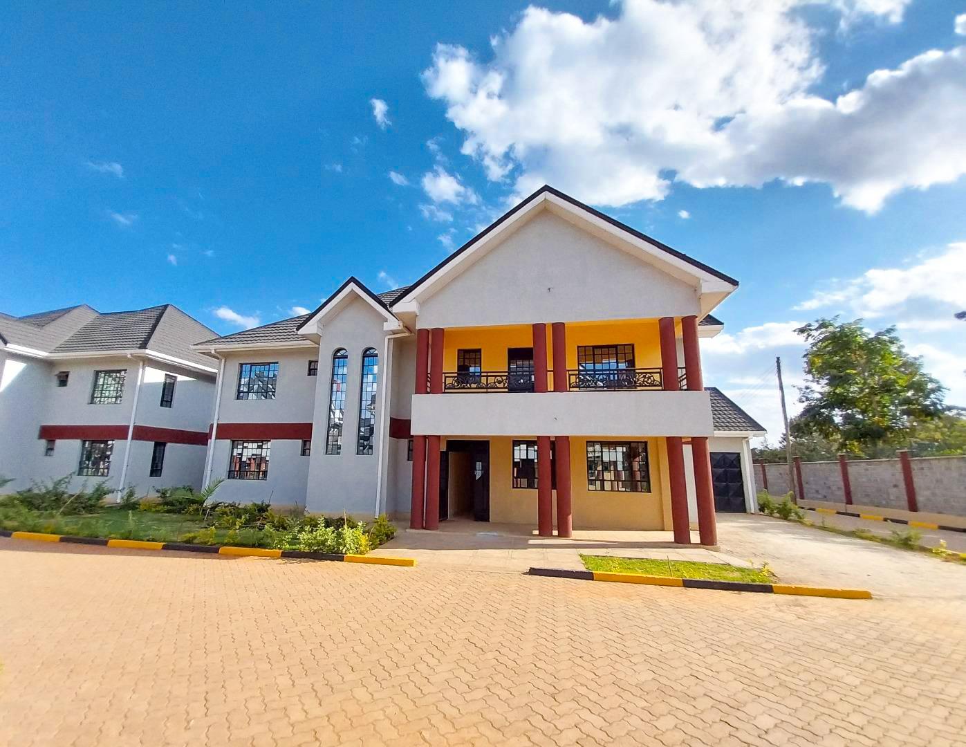 5 Bedroom House For Rent in Garden Estate