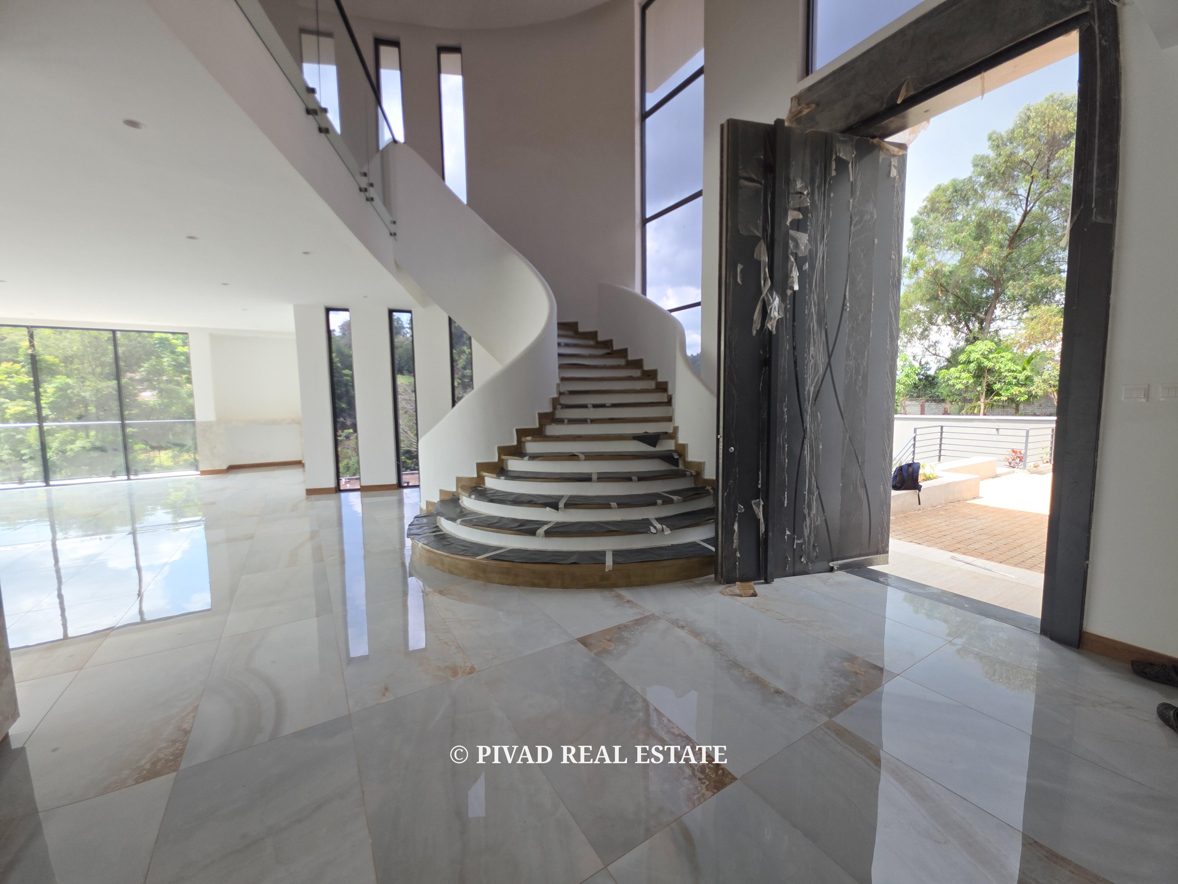5 Bedroom House for Sale in Nyari