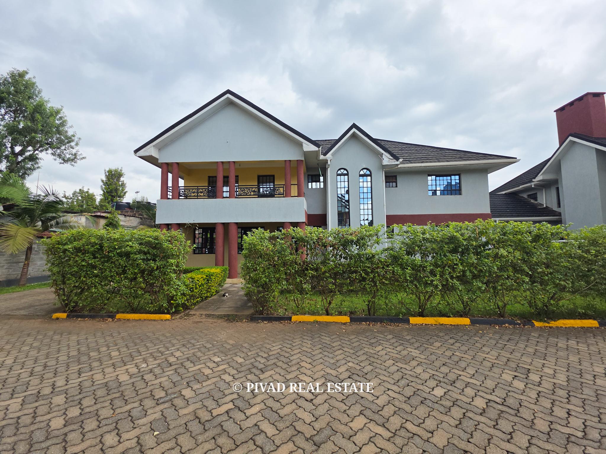 5 Bedroom House For Rent in Garden Estate