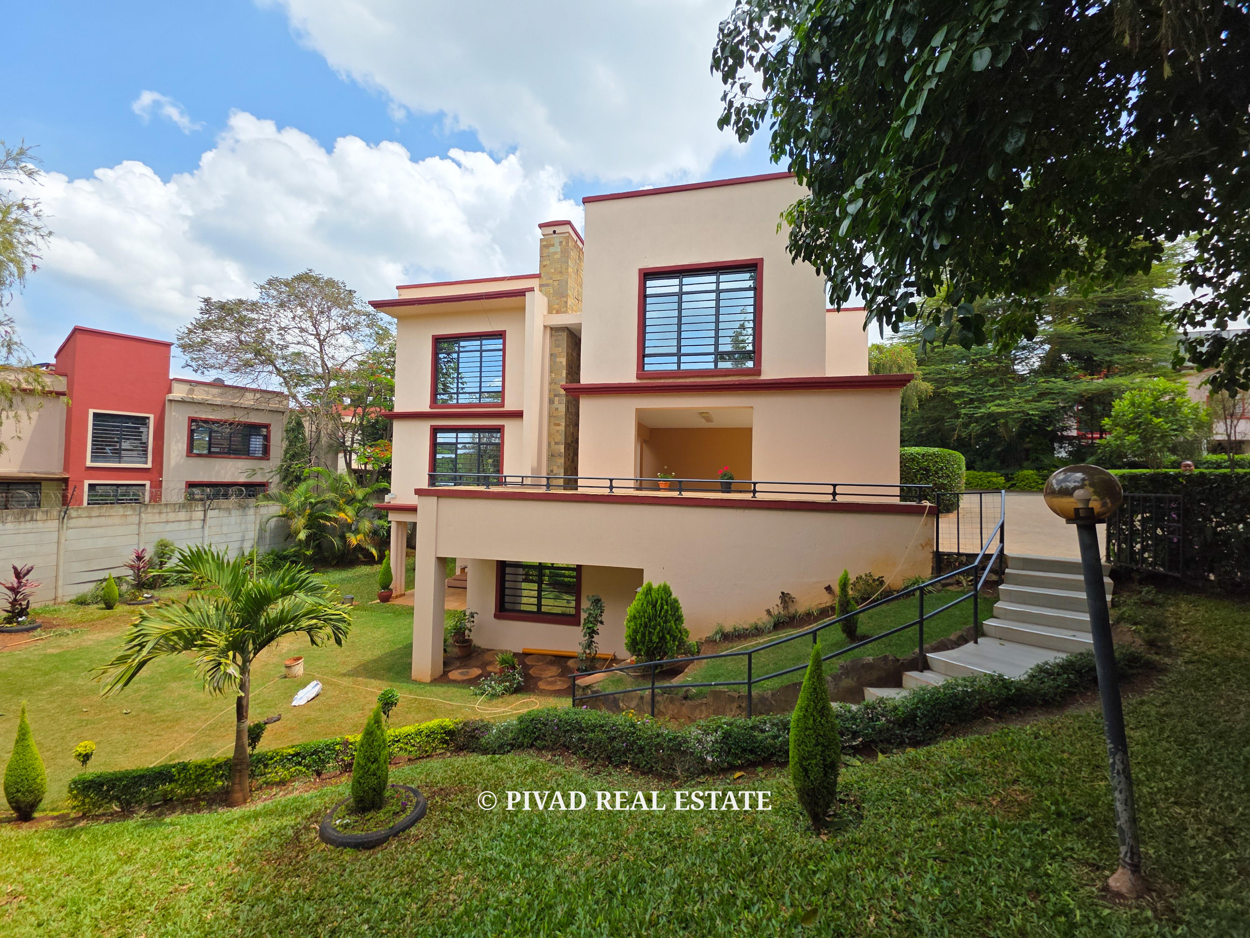4 Bedroom House Available For Sale in New Runda