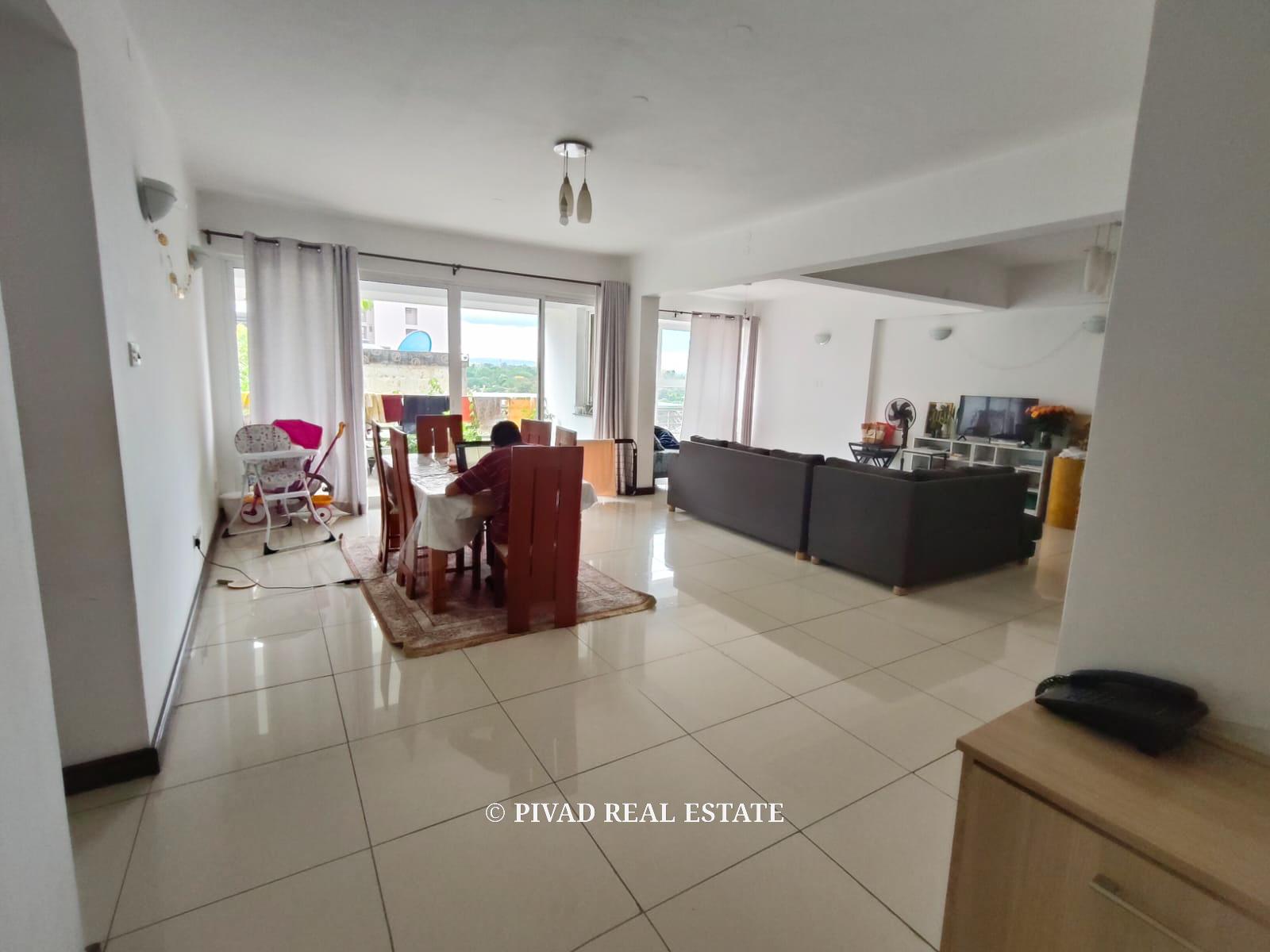 3 Bedroom Apartment For Sale in Parklands