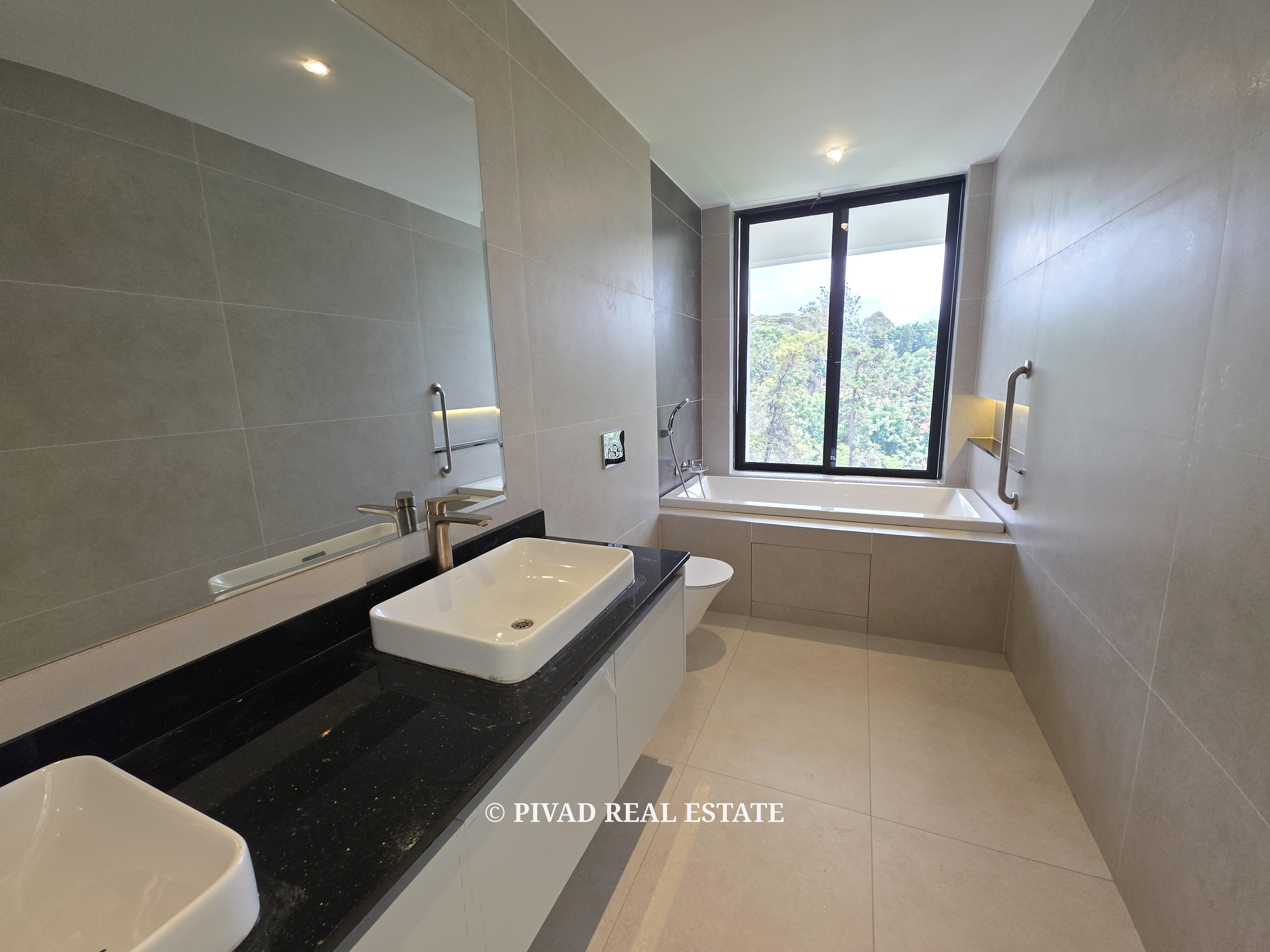 5 Bedroom House Available For Rent - Old Kitisuru