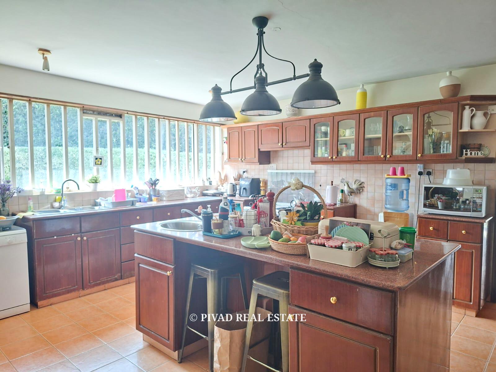 4 Bedroom House Available For Sale in Runda