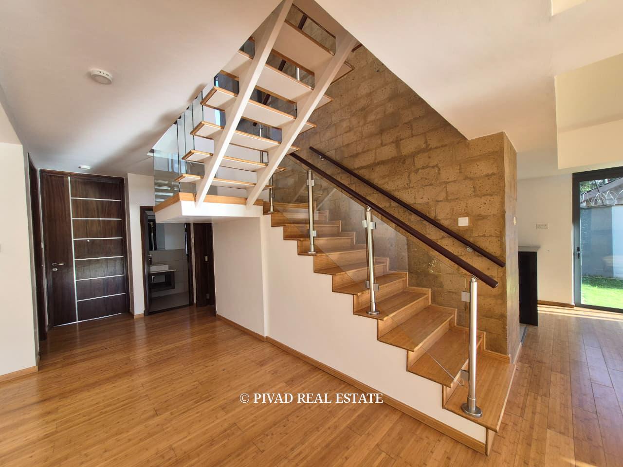4 Bedroom Townhouse Available For Sale in Garden Estate