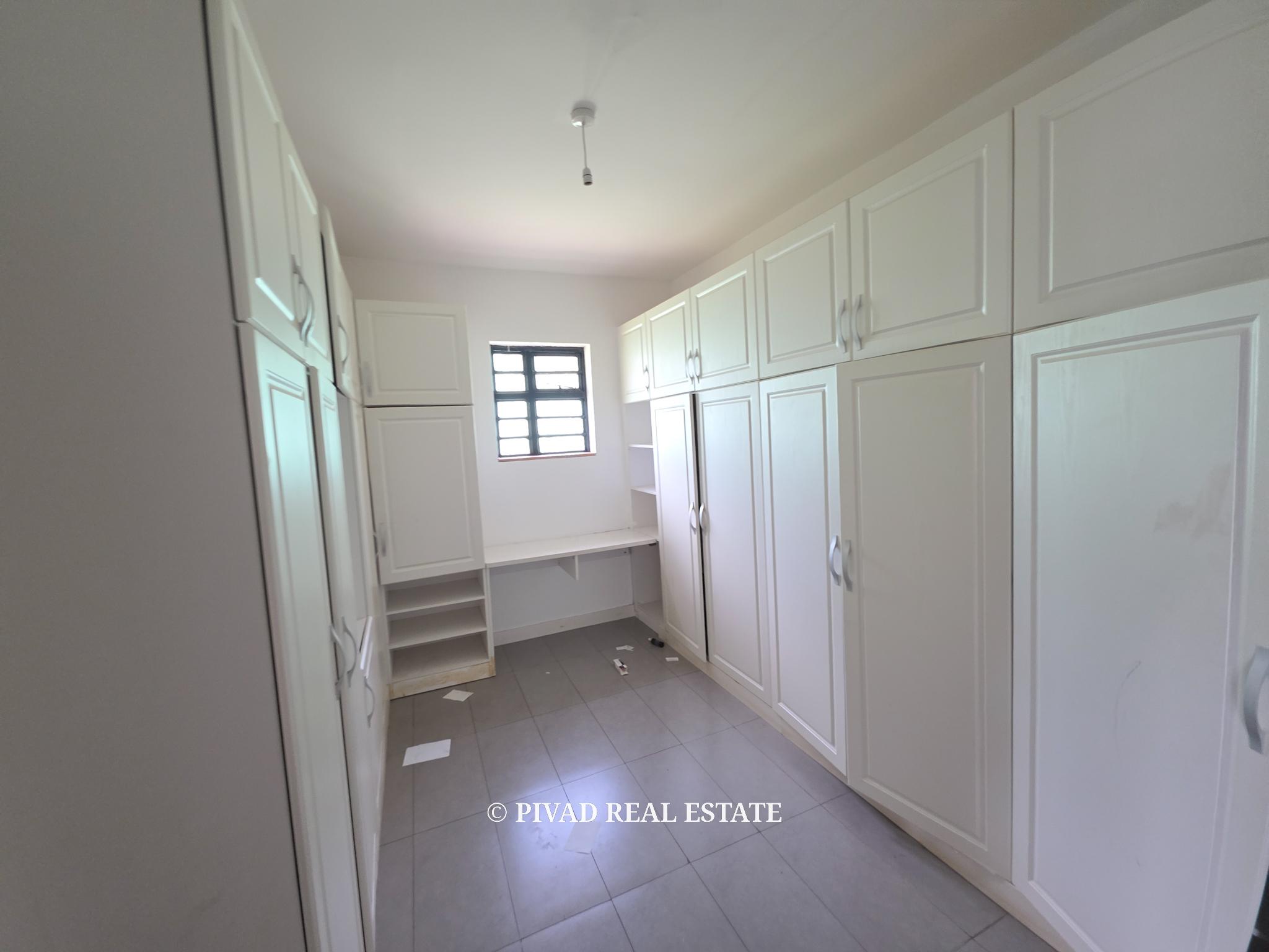 4 Bedroom House Available For Rent - New Runda, Off Kiambu Road