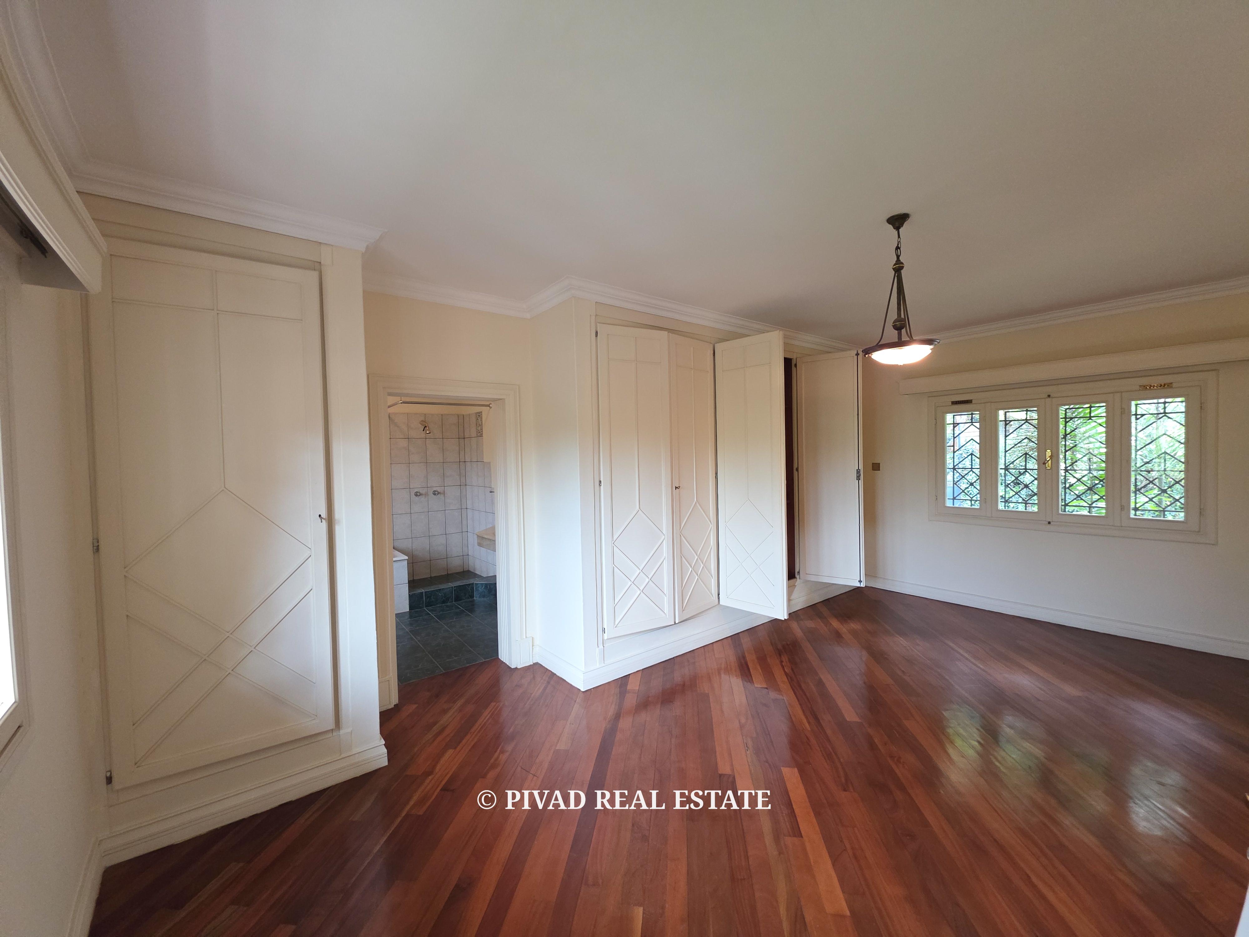 5 Bedroom House Available For Sale - Old Muthaiga