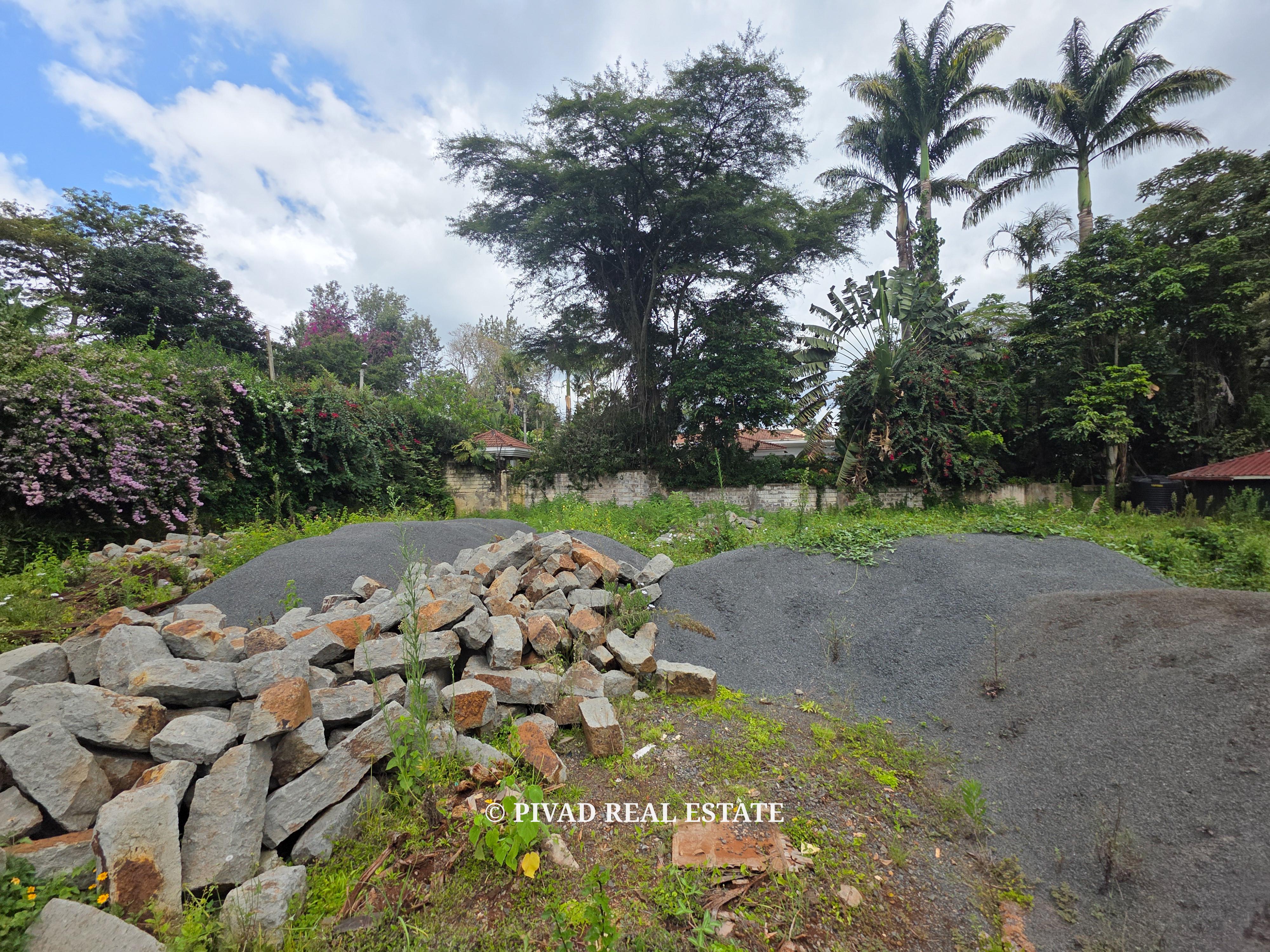 0.5 Acre Plot For Sale in Gigiri