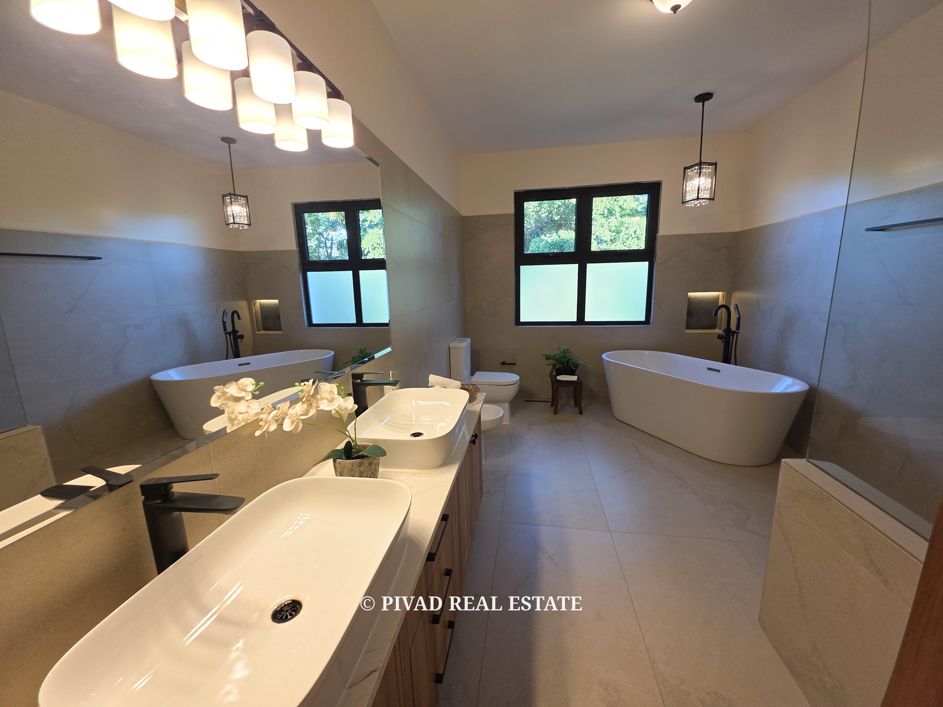 Newly built and Modern 5 bedroom house available for Sale in Runda