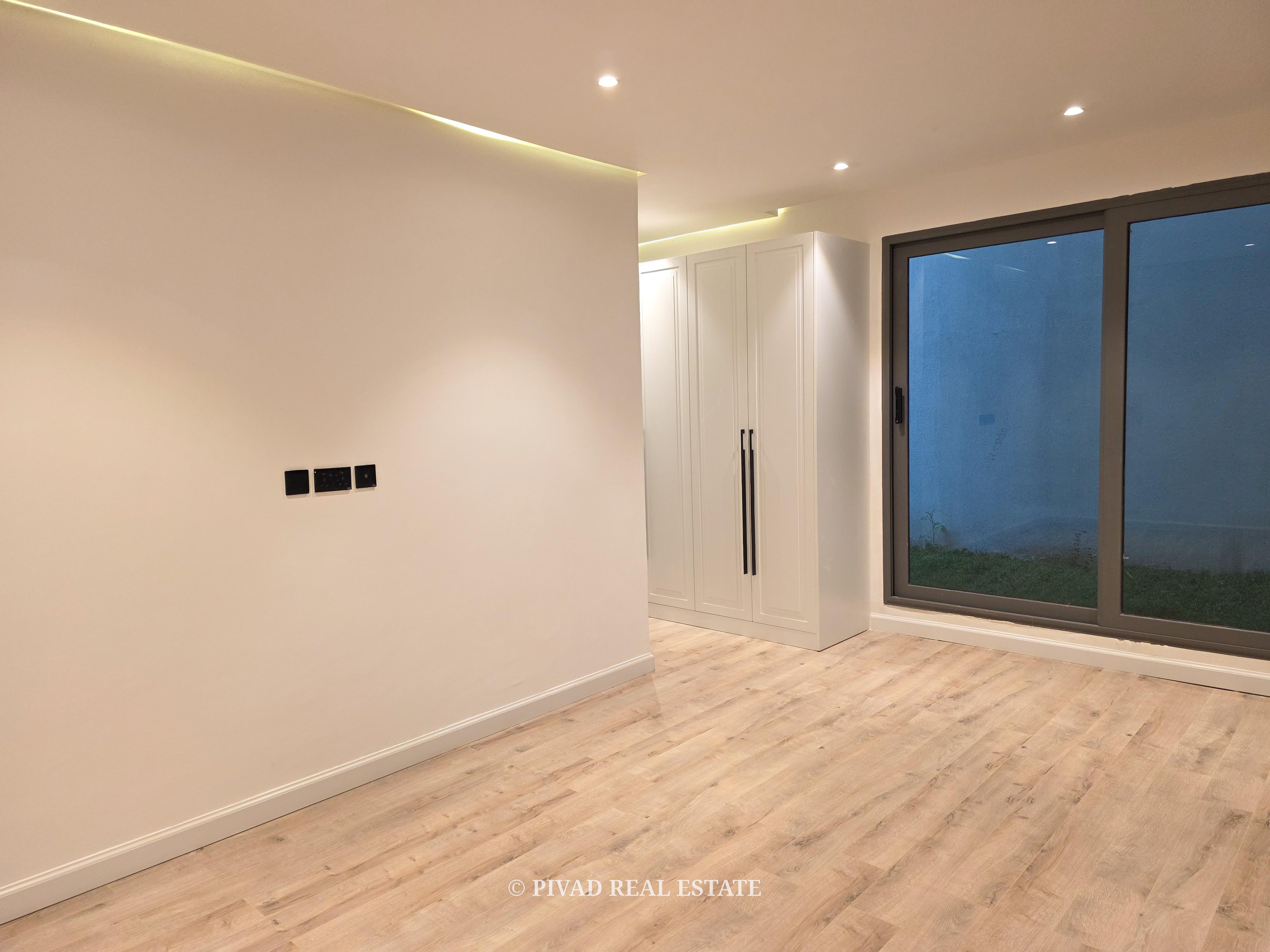 Newly built 5 bedroom house available for Sale in Lavington
