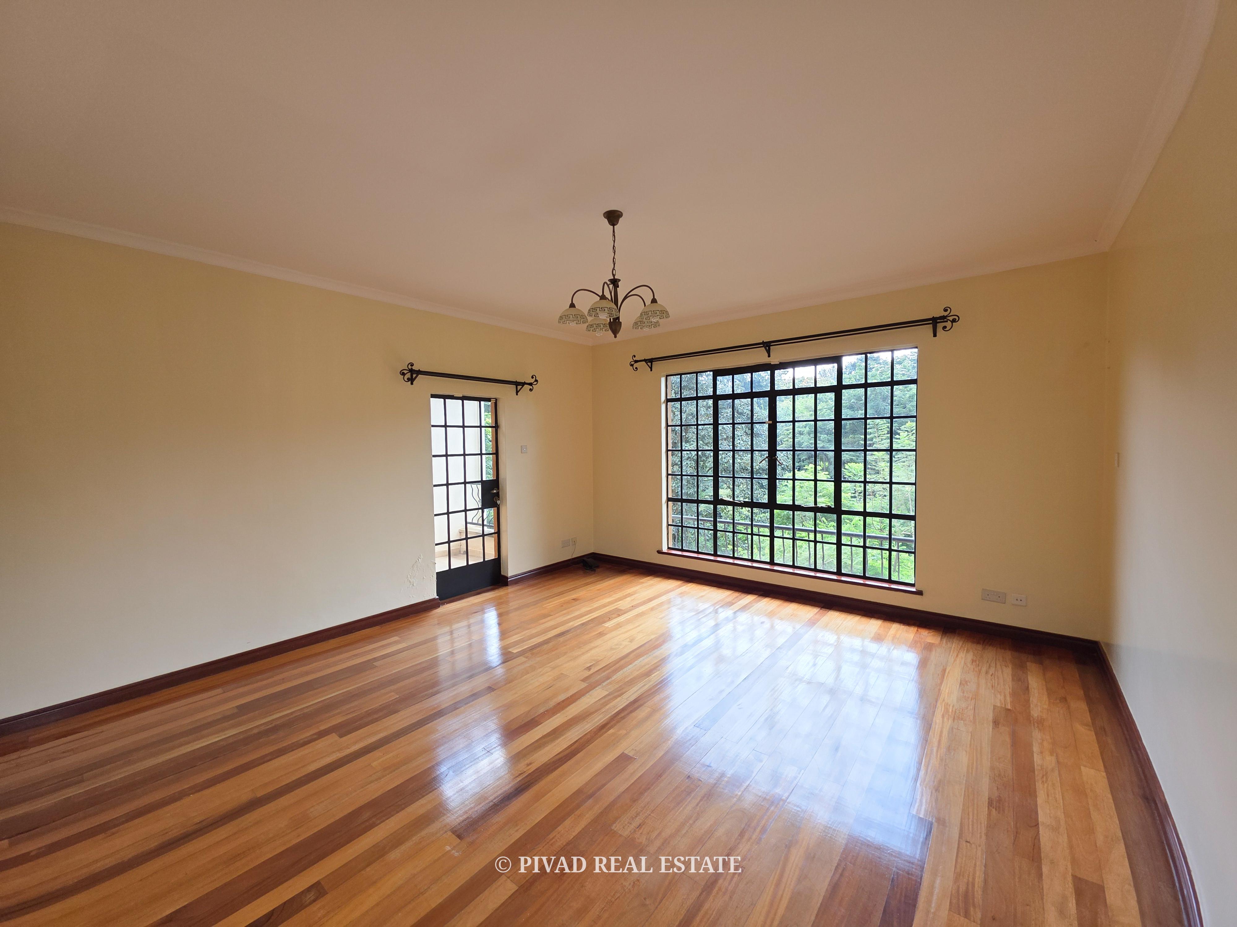 Luxurious 5 Bedroom townhouse available for sale in Lower Kabete