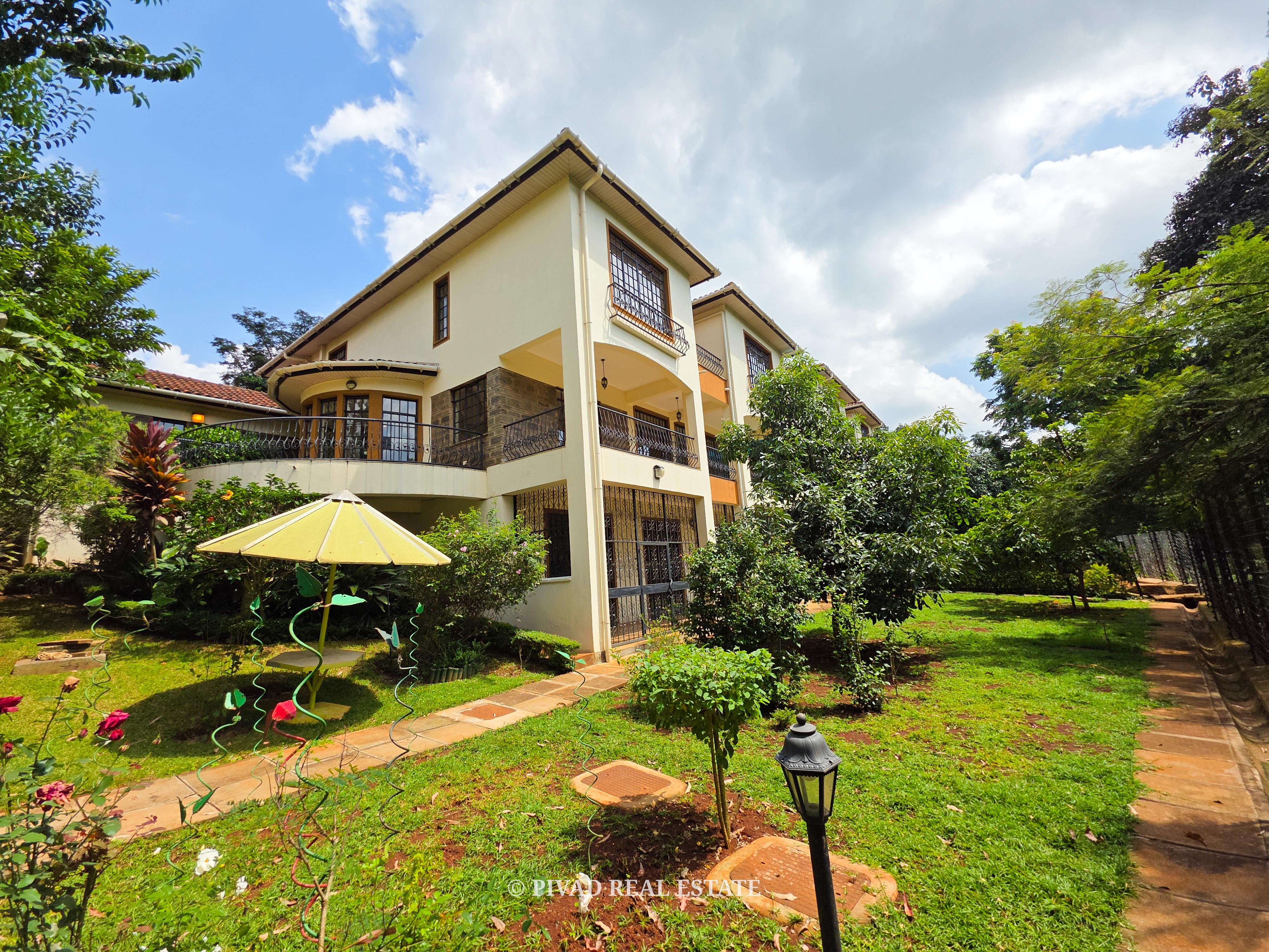 Luxurious 5 Bedroom townhouse available for sale in Lower Kabete
