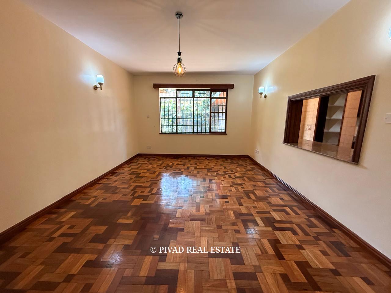 Homely 6 bedroom House with Dsq for 2 available for Sale in Nyari Estate.