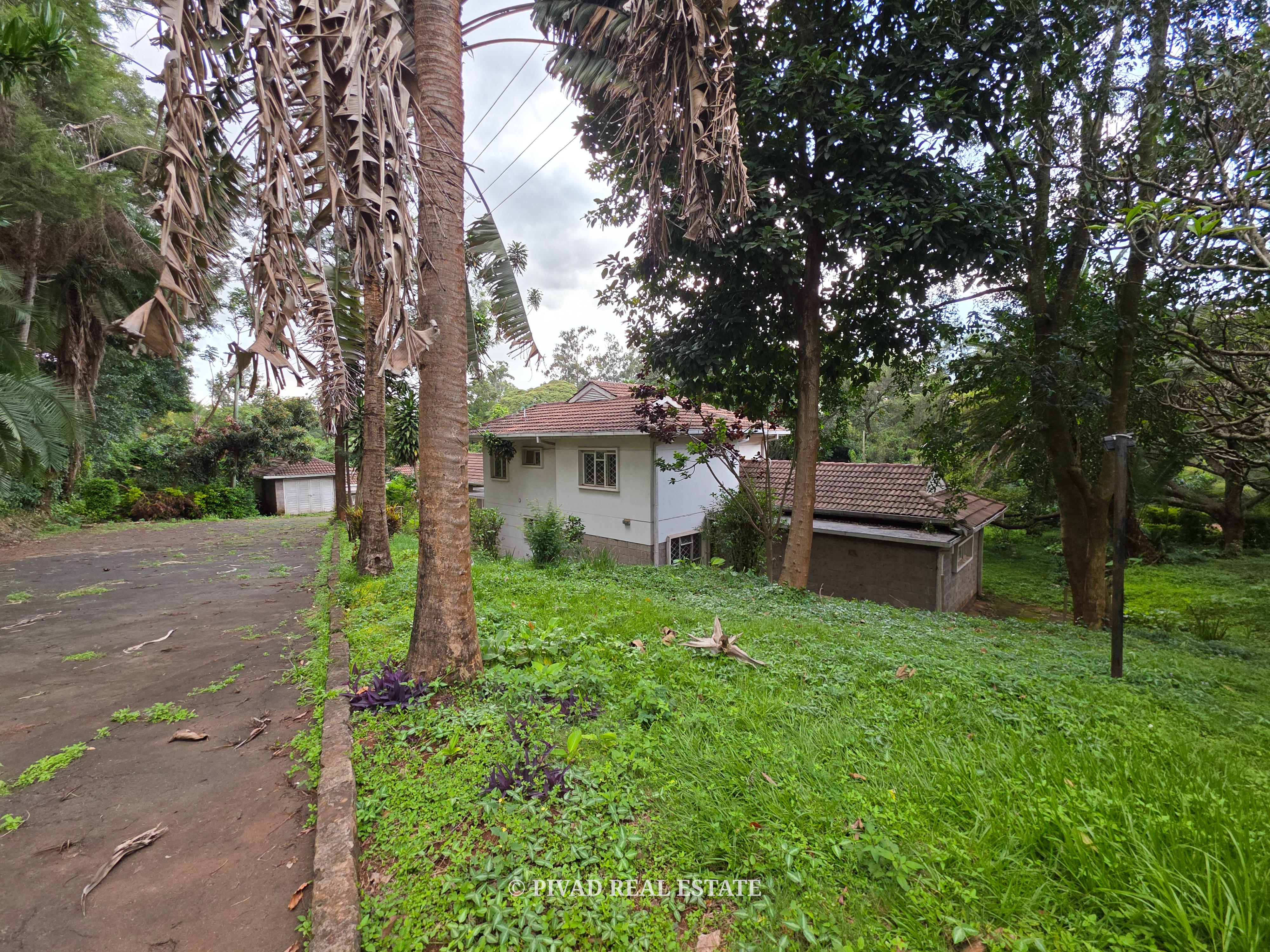 1 Acre Residential Land with an old House available for Sale in Old Muthaiga Estate