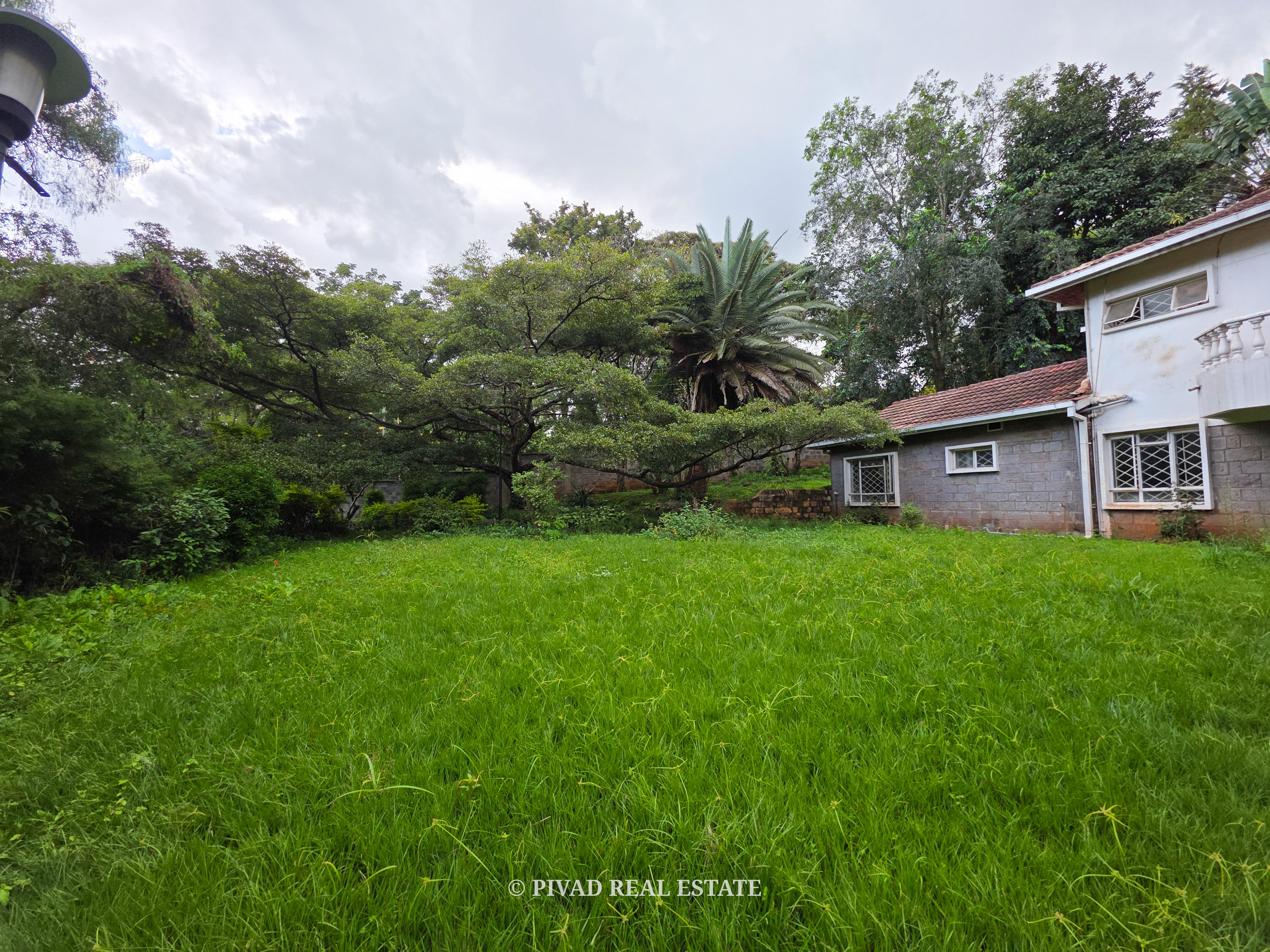 1 Acre Residential Land with an old House available for Sale in Old Muthaiga Estate