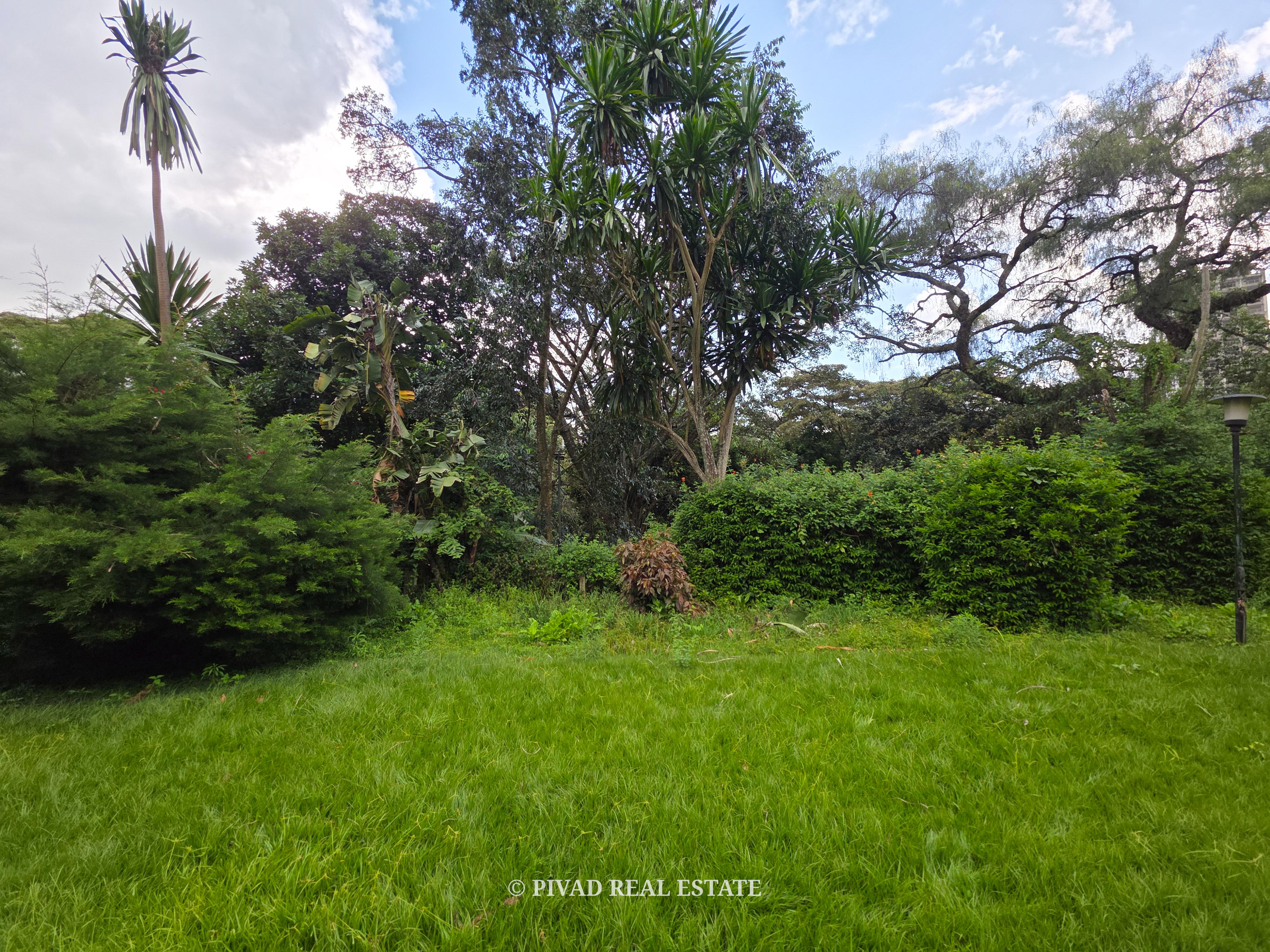 1 Acre Residential Land with an old House available for Sale in Old Muthaiga Estate