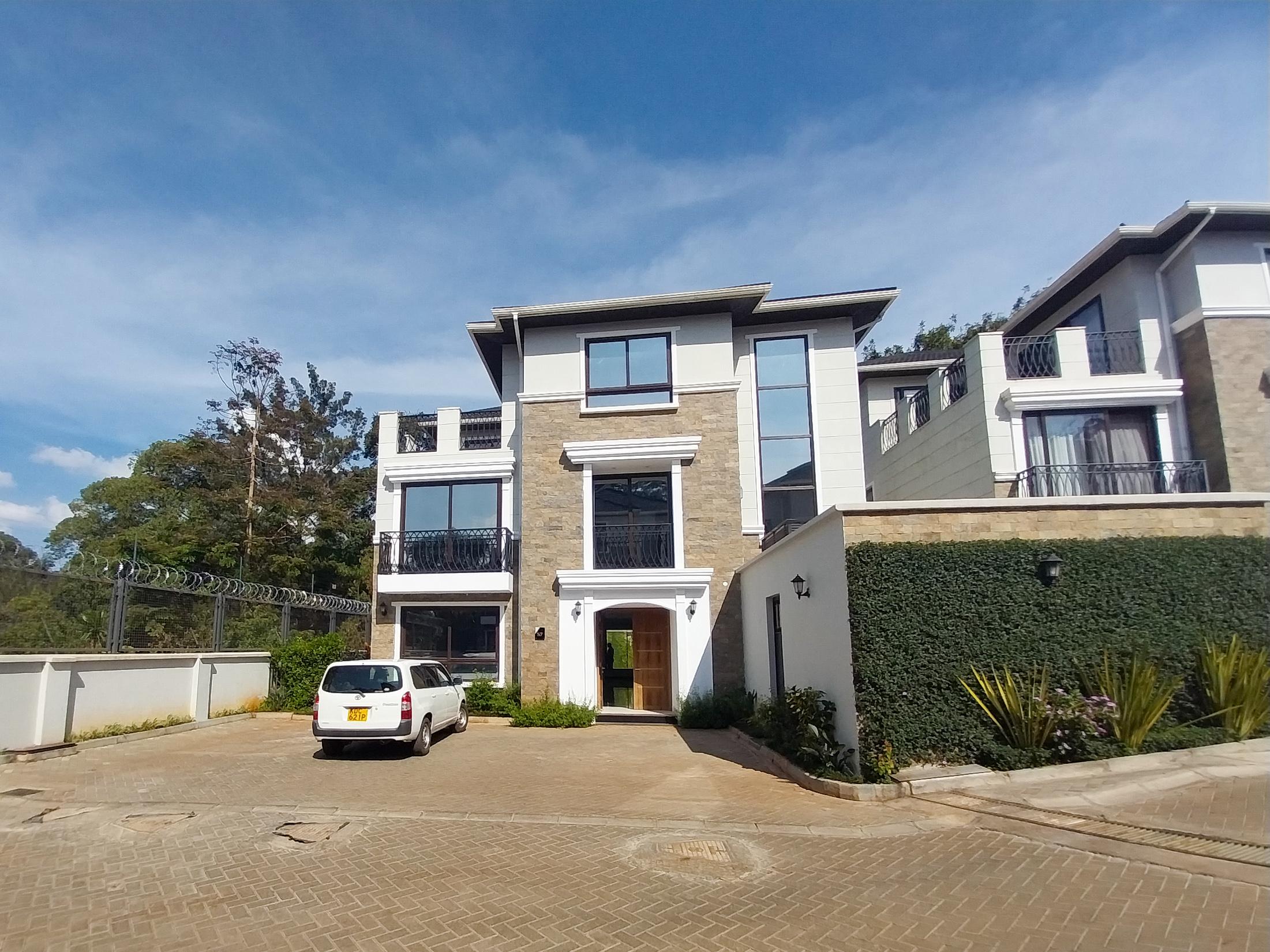 4 bedroom townhouse Available for Sale along Peponi Road, Westland