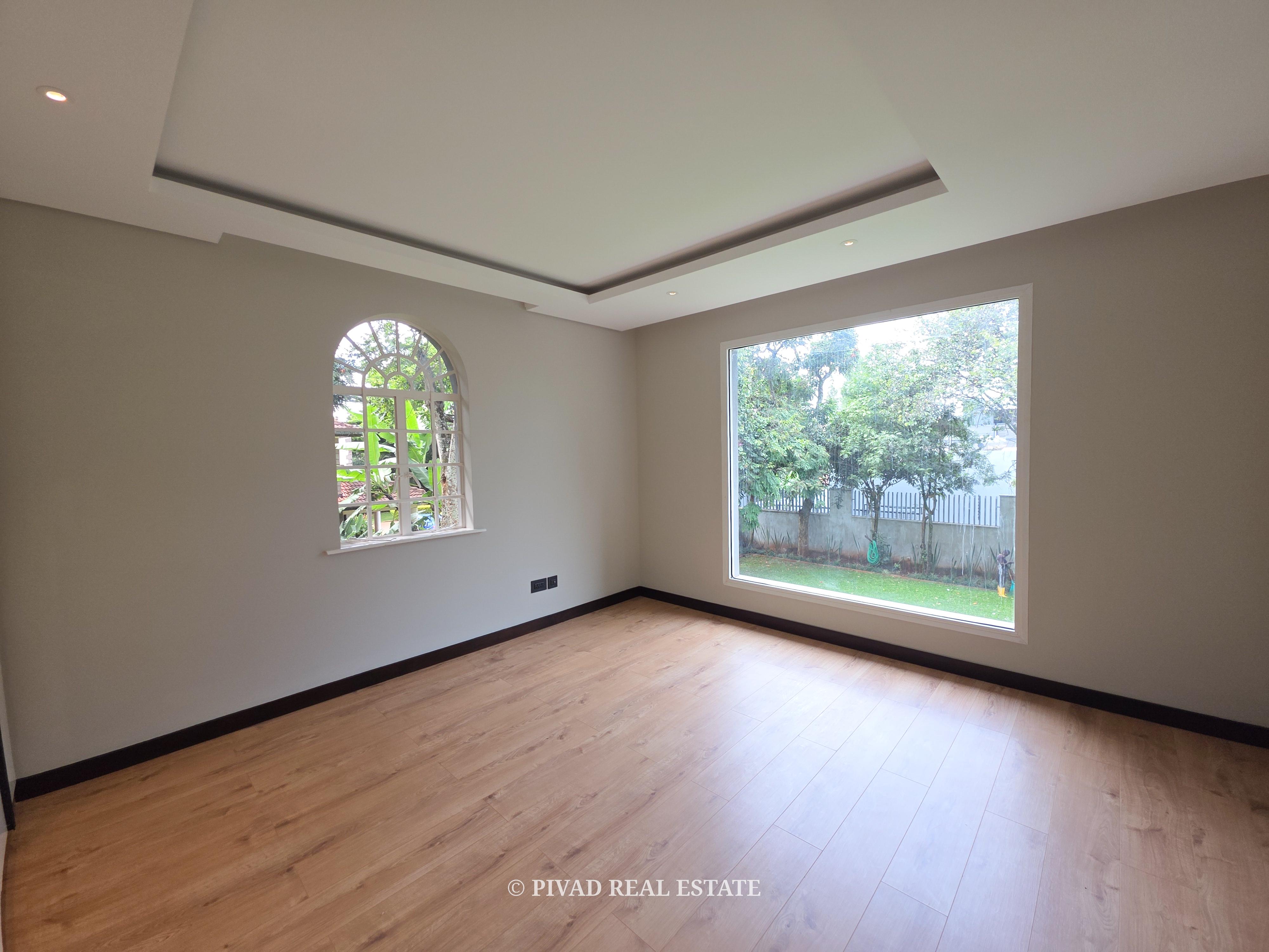 A modern 5 bedroom house available for rent in Runda