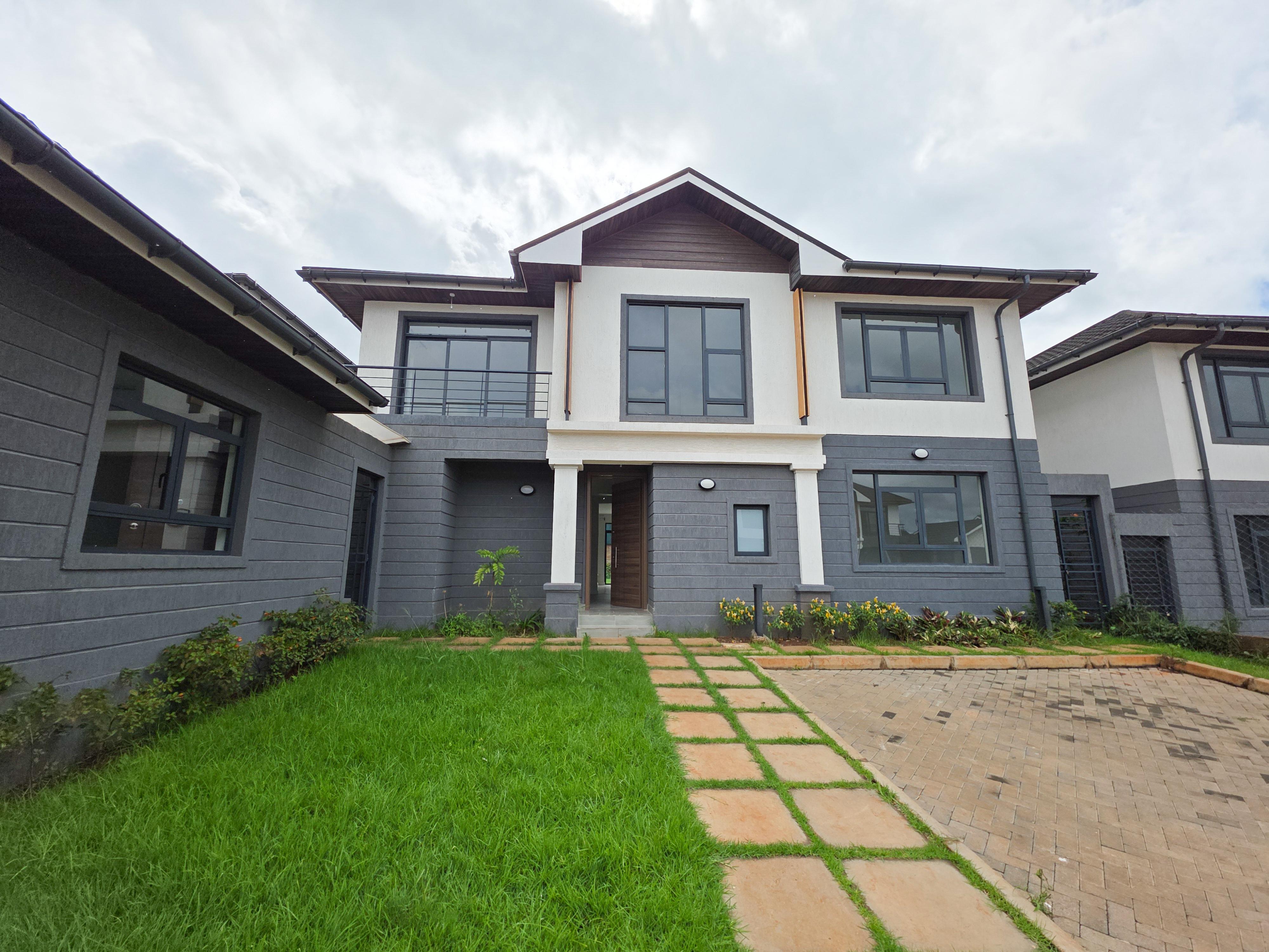 Newly Built 4 Bedroom house in Fivestar Paradise