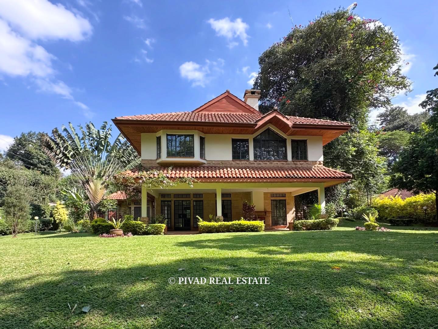 5 Bedroom House Available For Rent in Rosslyn Estate