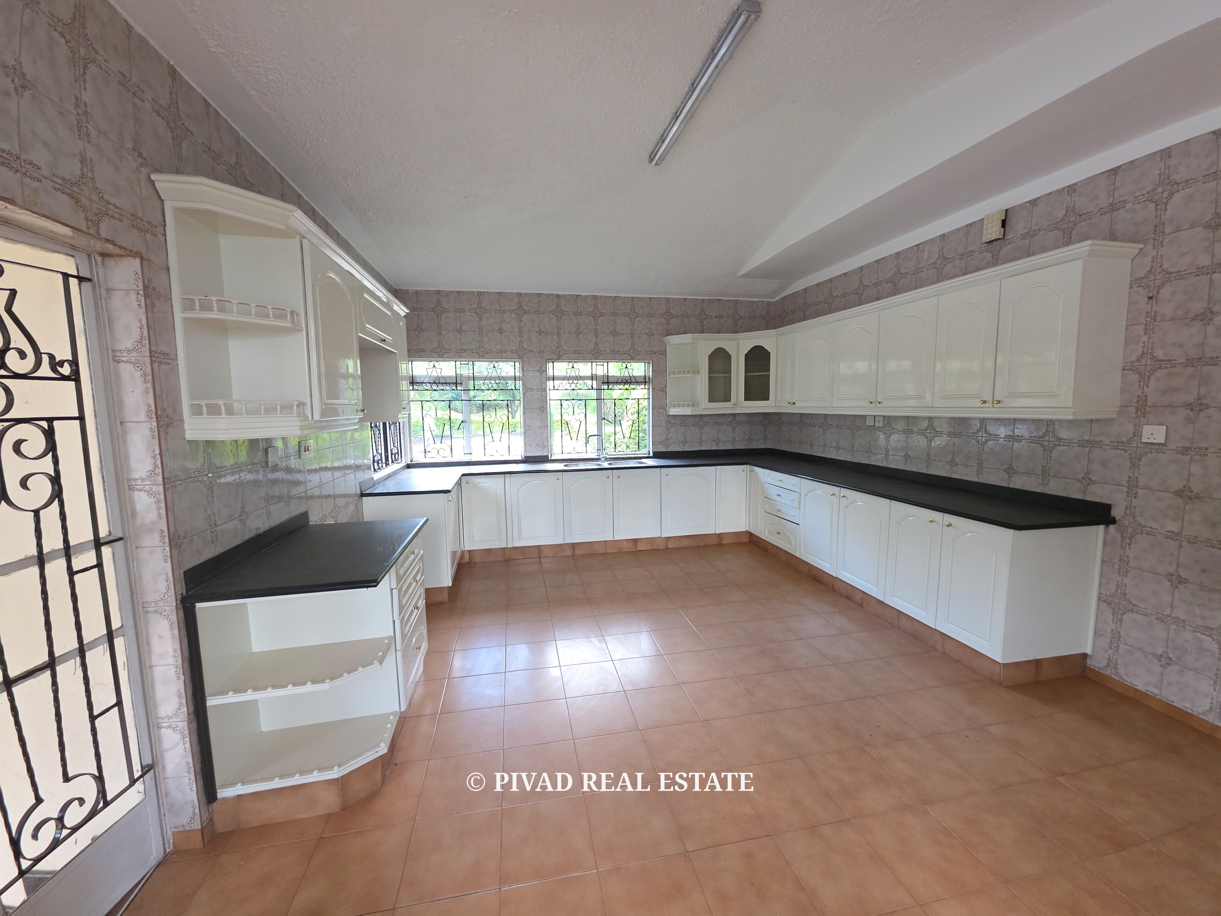 5 Bedroom House Available For Rent in Gigiri