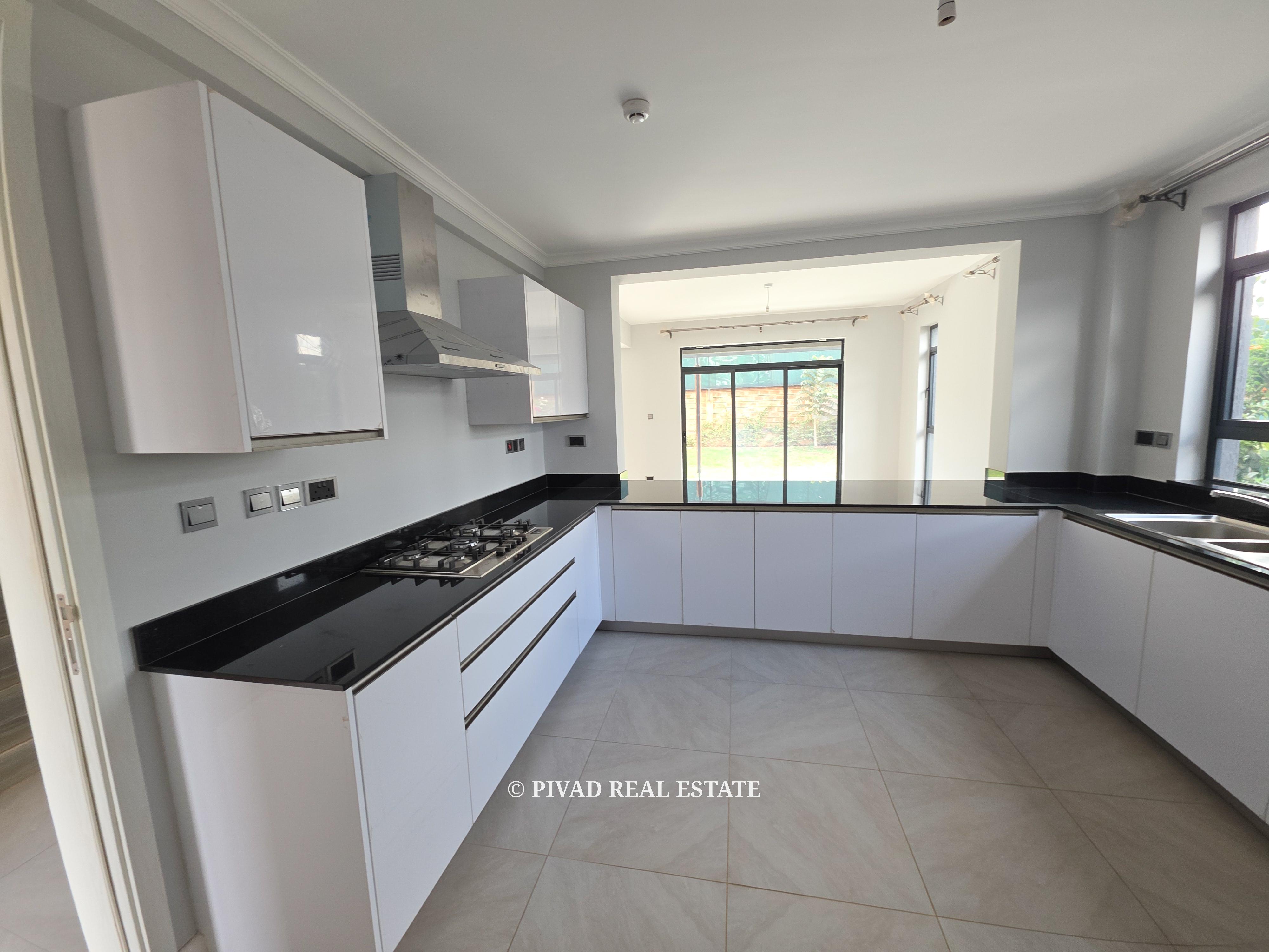 4 bedroom townhouse for rent in Fivestar Paradise Runda