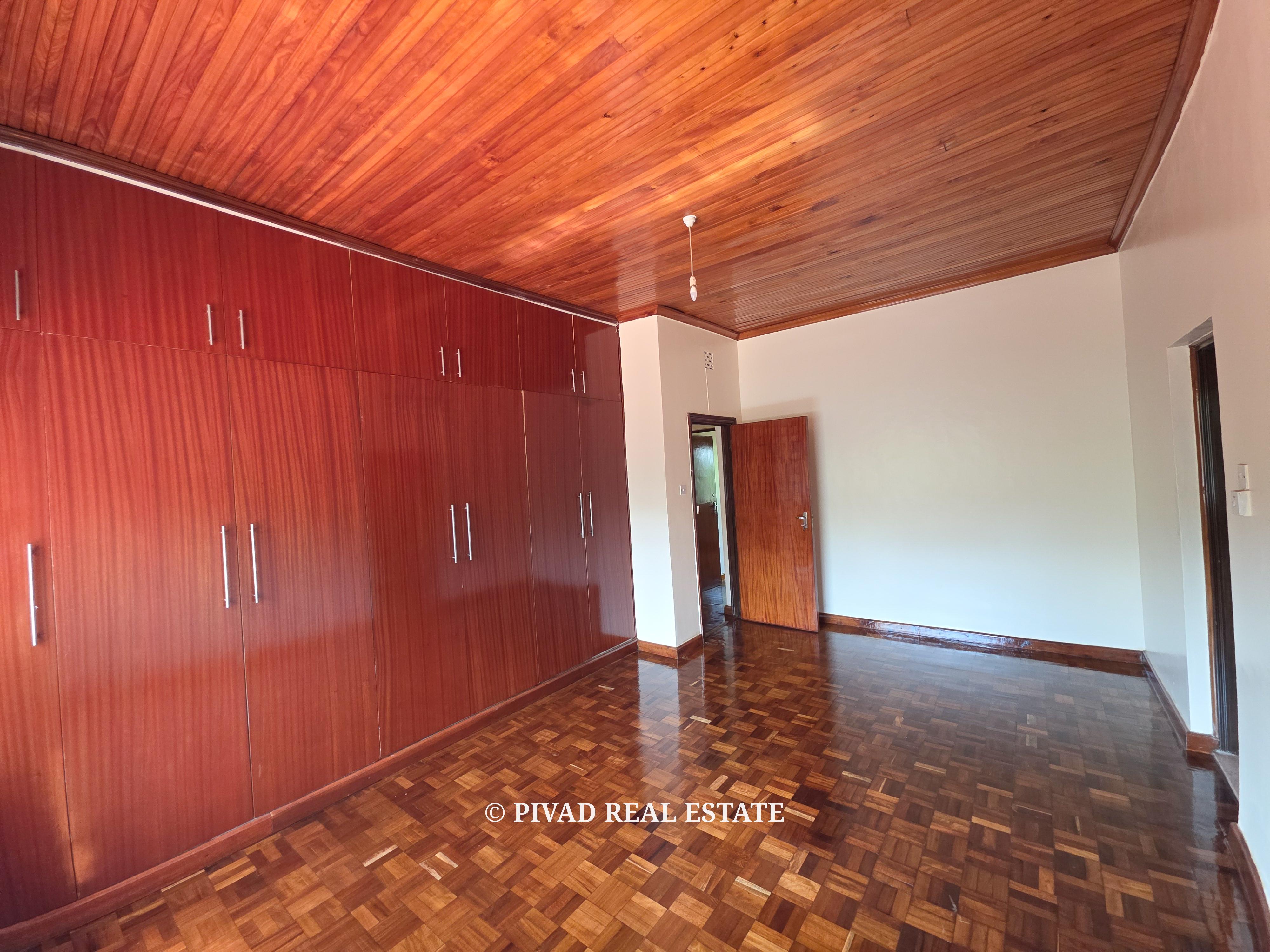 4 Bedroom House available for Rent at 450k in Rosslyn Estate