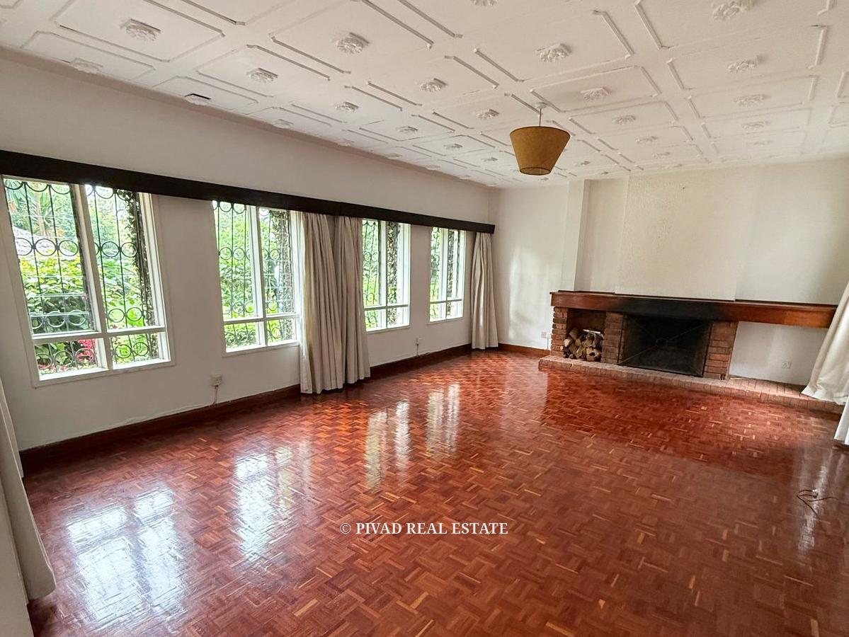4 bedroom House available for sale in Hillview Estate