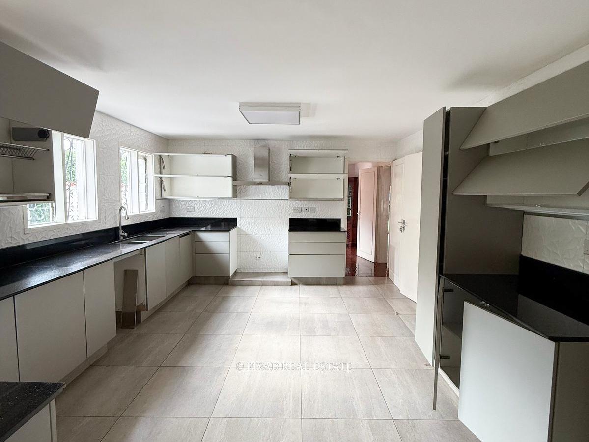 4 bedroom House available for sale in Hillview Estate
