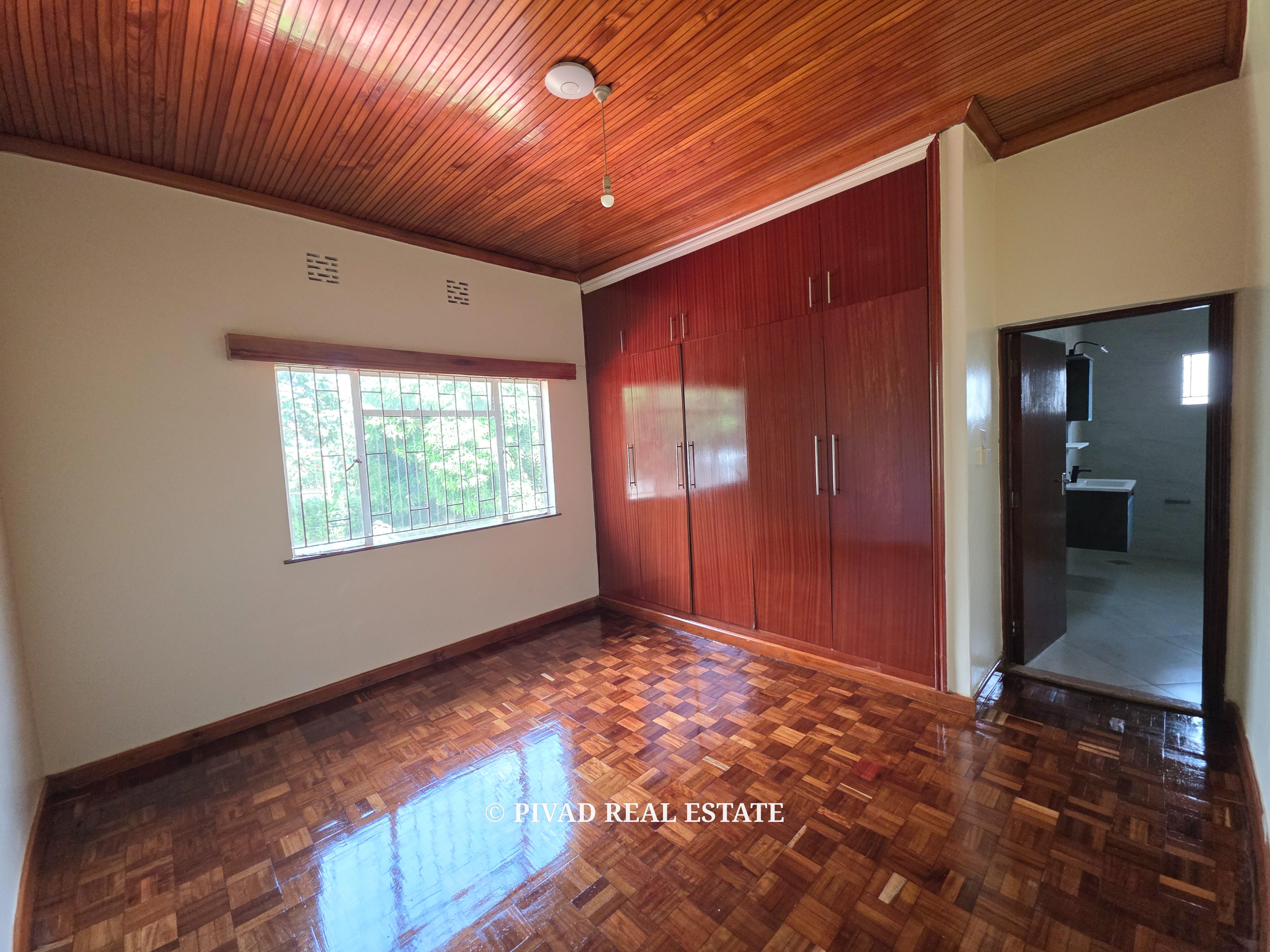 4 Bedroom House for Rent in Rosslyn Estate | Guest House & Full Backup Power