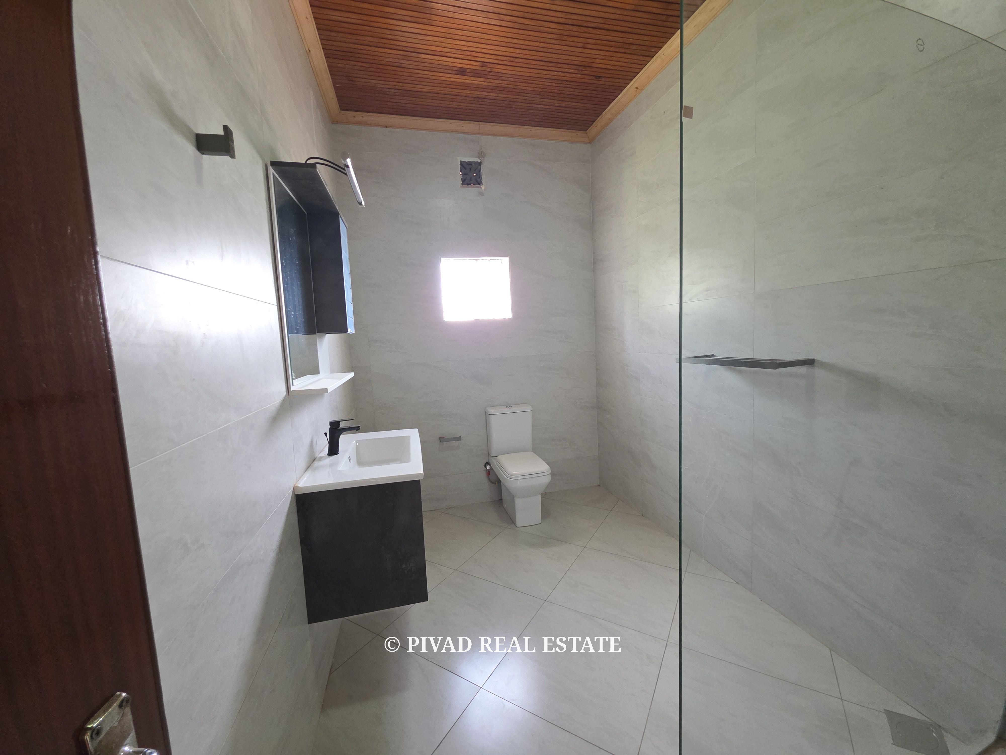 4 Bedroom House for Rent in Rosslyn Estate | Guest House & Full Backup Power