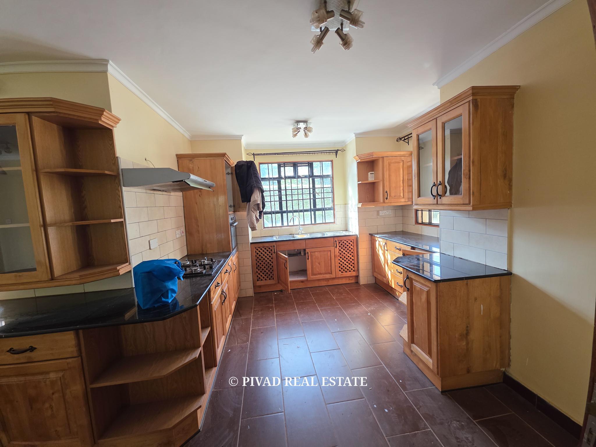 5 Bedroom House avialable for Rent in Runda