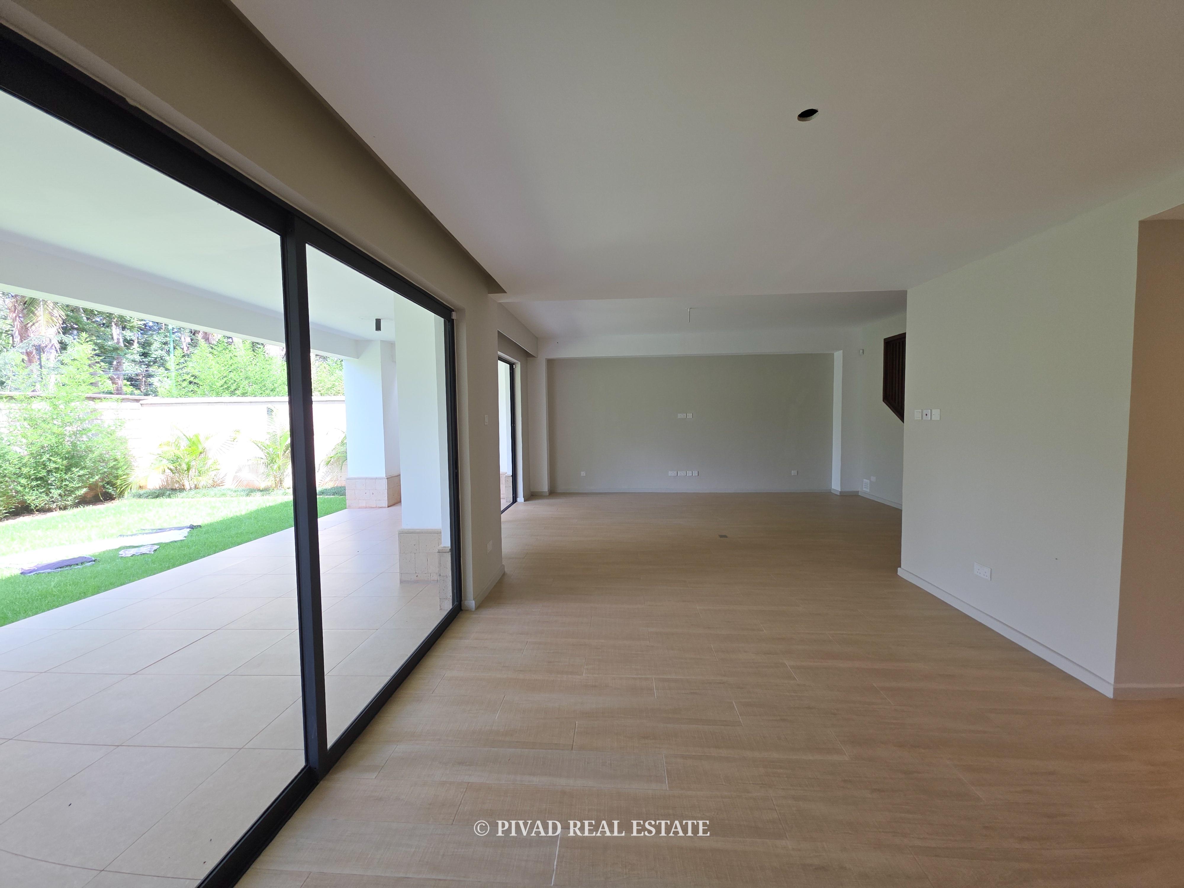 Modern and newly 5 Bedroom House for sale in Kyuna