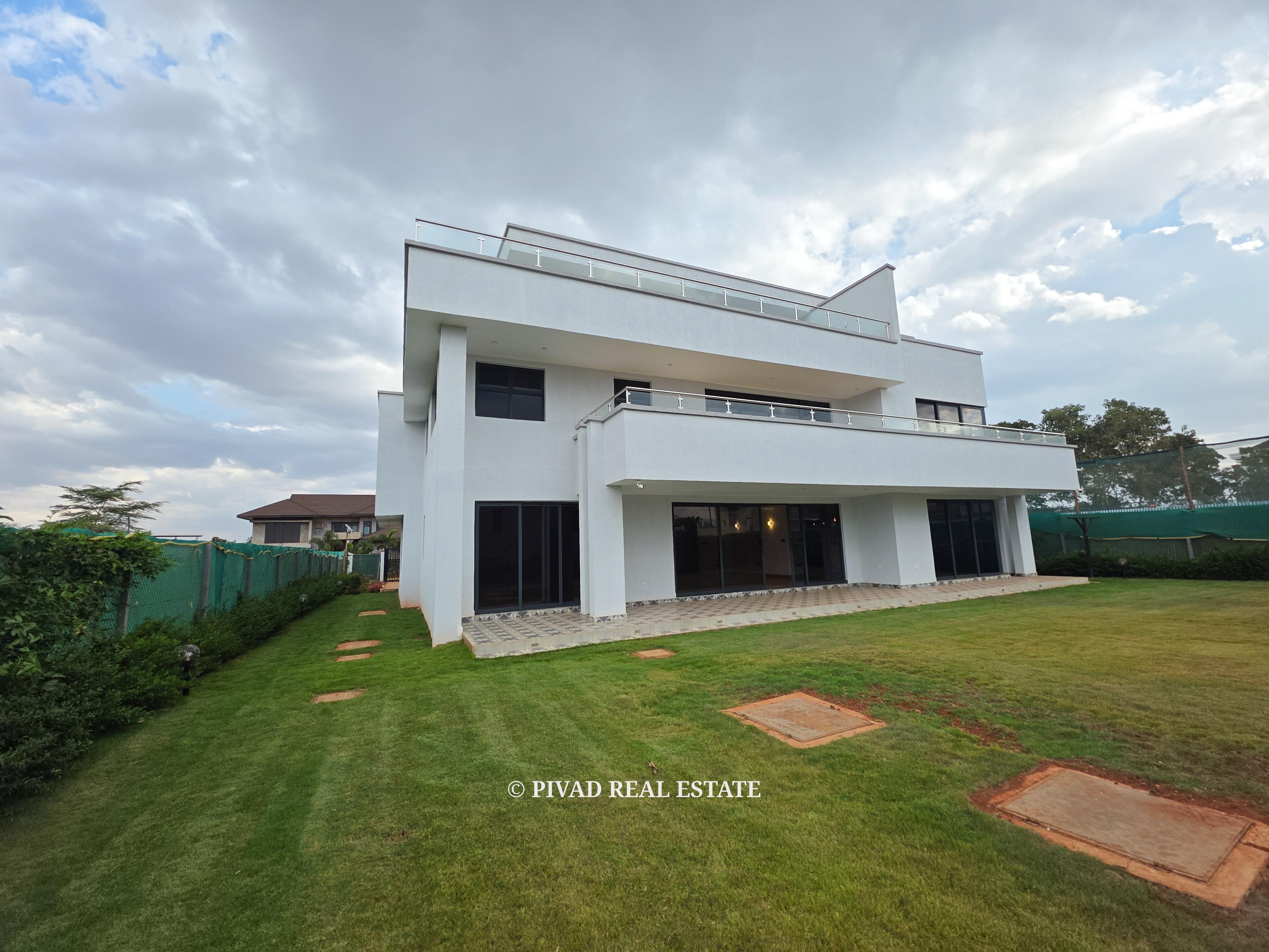 Newly built 5 Bedroom House available for Sale in Tatu City