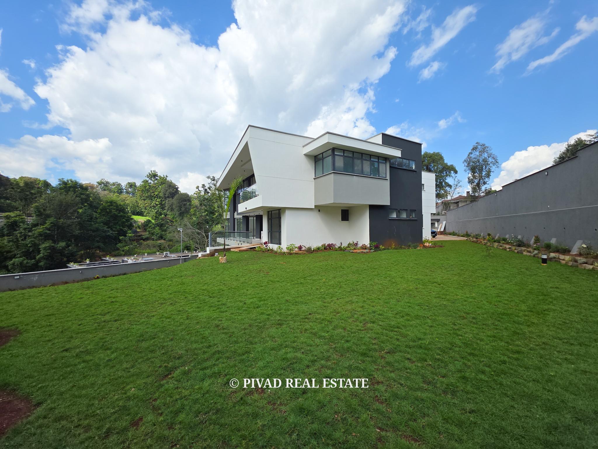 5 Bedroom House for Sale in Nyari