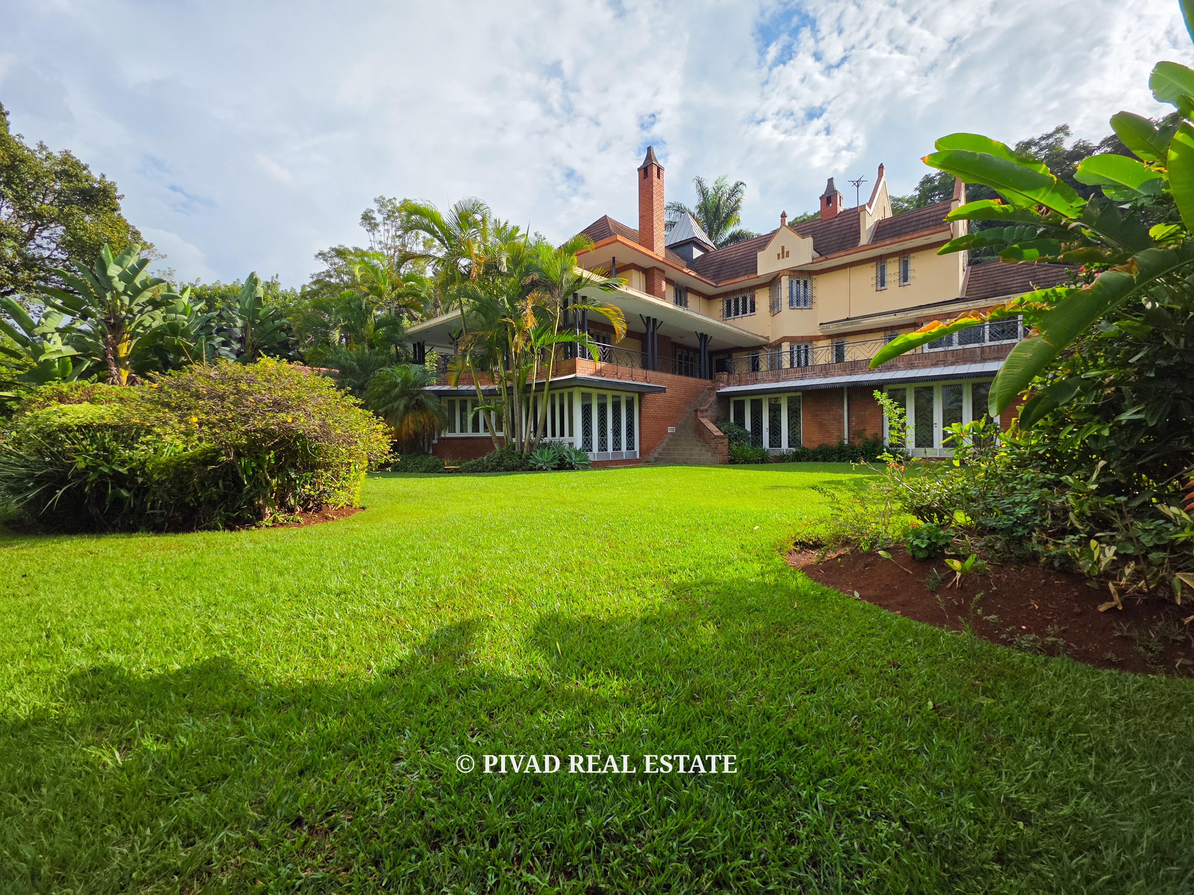 5 Bedroom House available for Sale in old Muthaiga