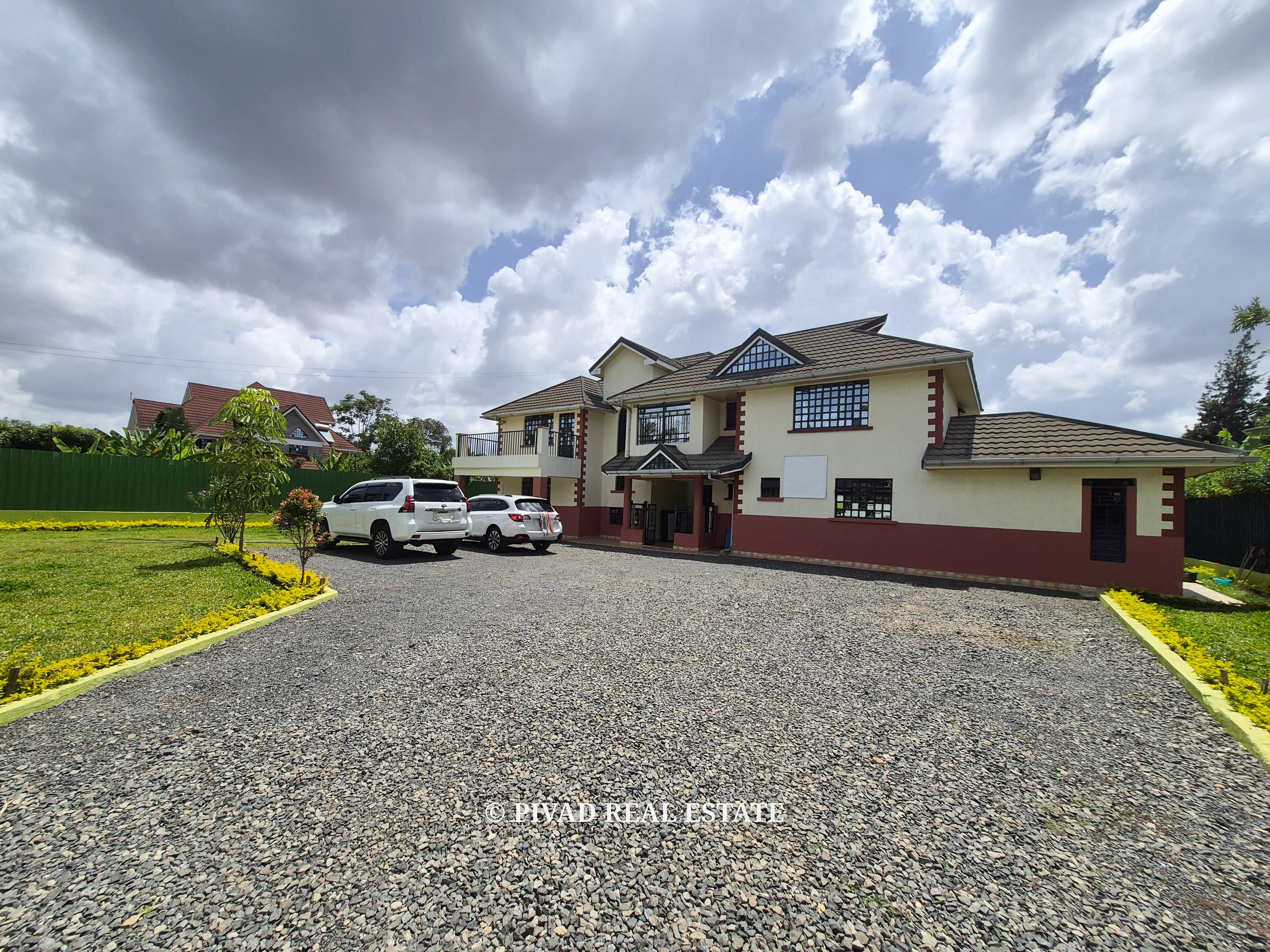 6 Bedroom House available for Sale in Garden Estate