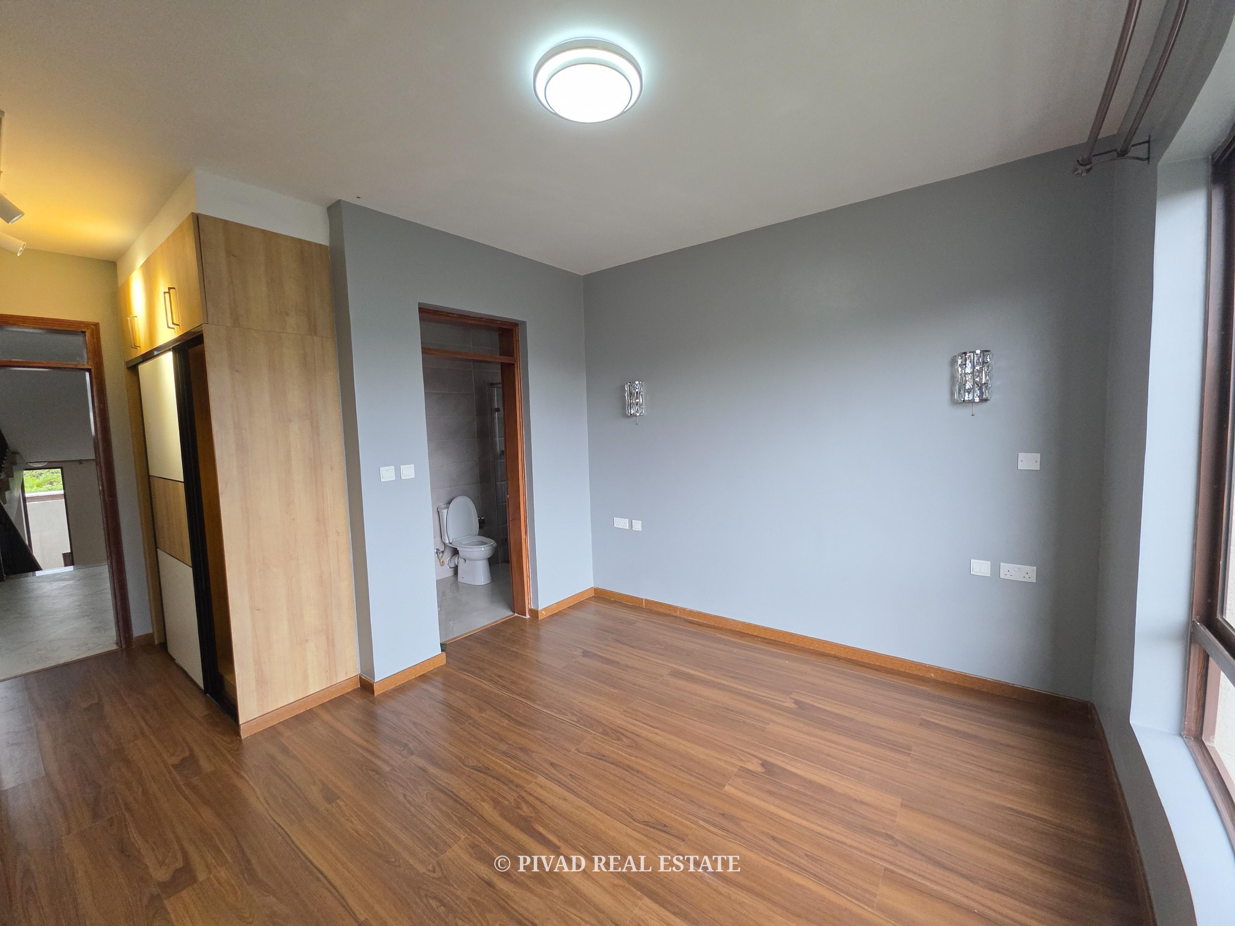4 Bedroom House Available For Sale in Runda