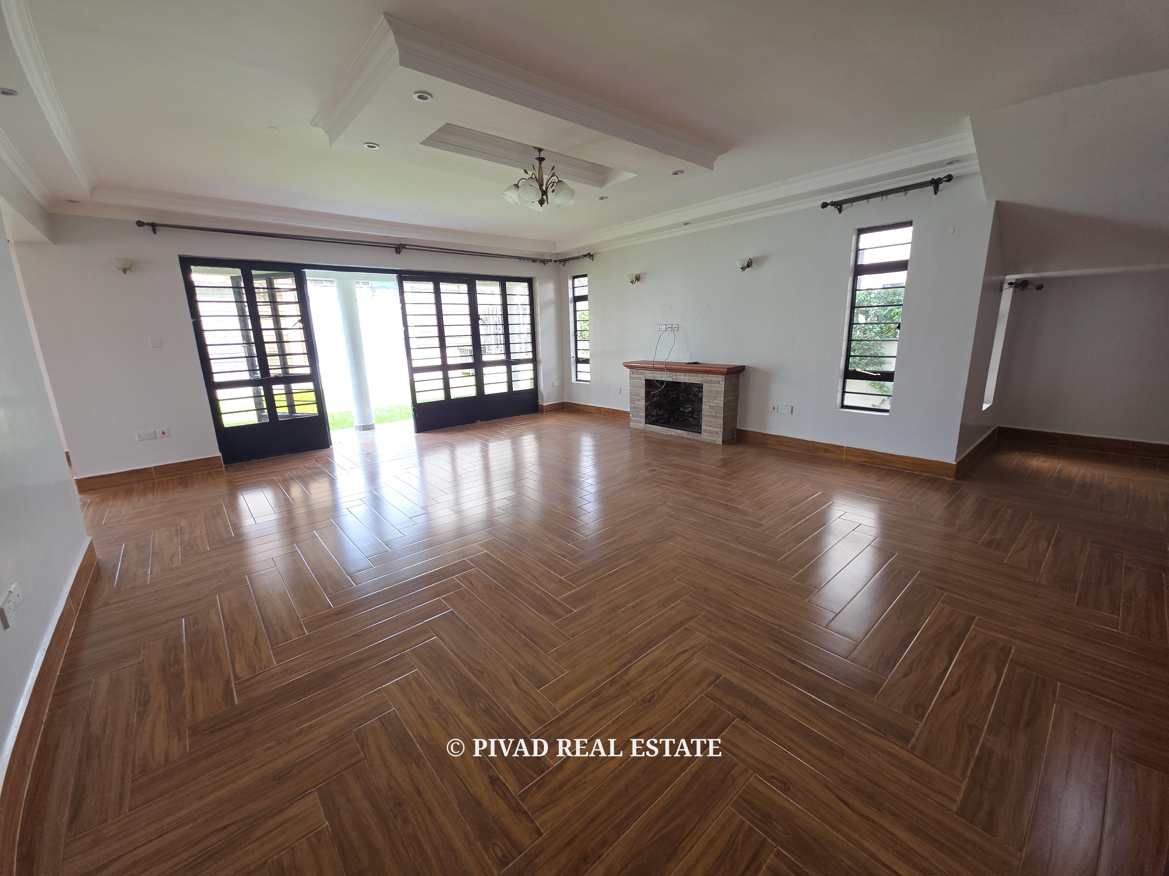 5 Bedroom Hose For Rent at Runda Paradise