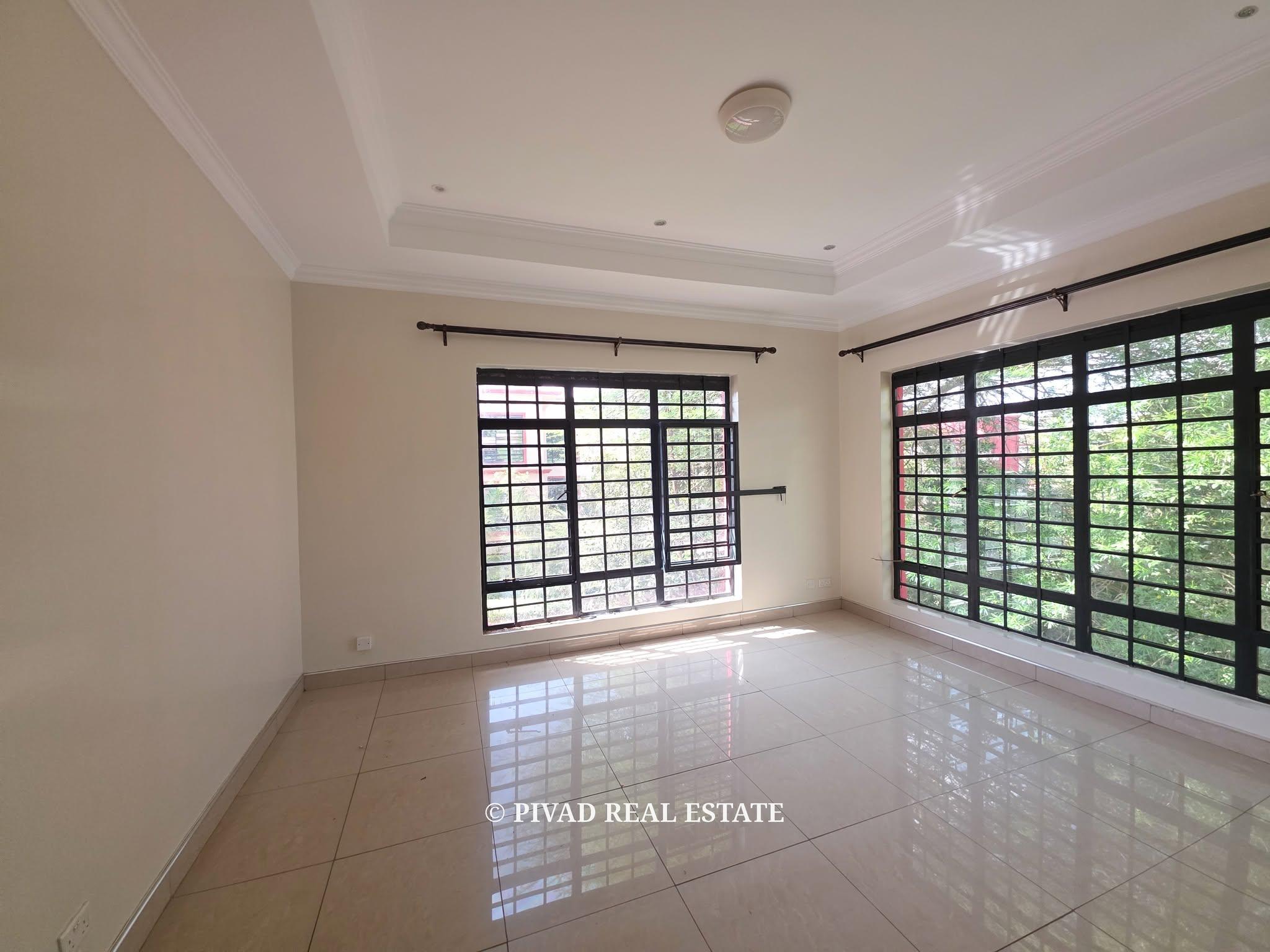 4 Bedroom House Available For Sale in New Runda