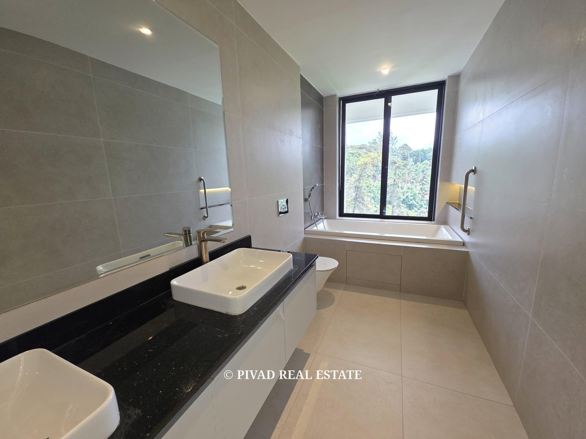 5 Bedroom House Available For Rent - Old Kitisuru