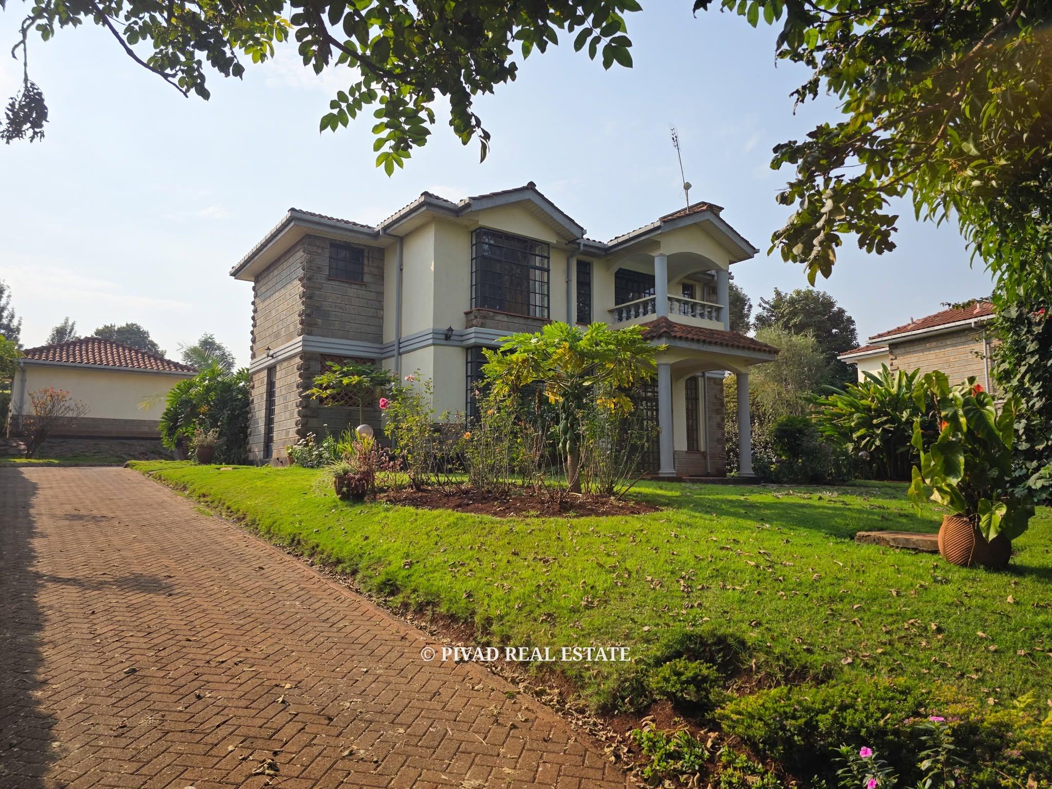 4 Bedroom House available for Sale in Rosslyn Estate