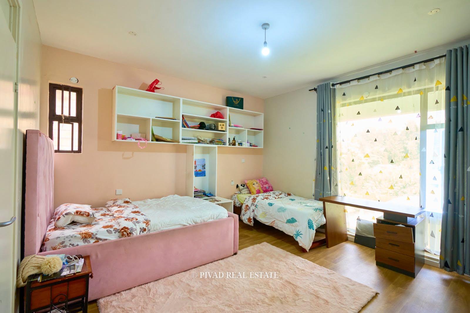 4 Bedroom House Available For Sale - Off Kiambu Rd