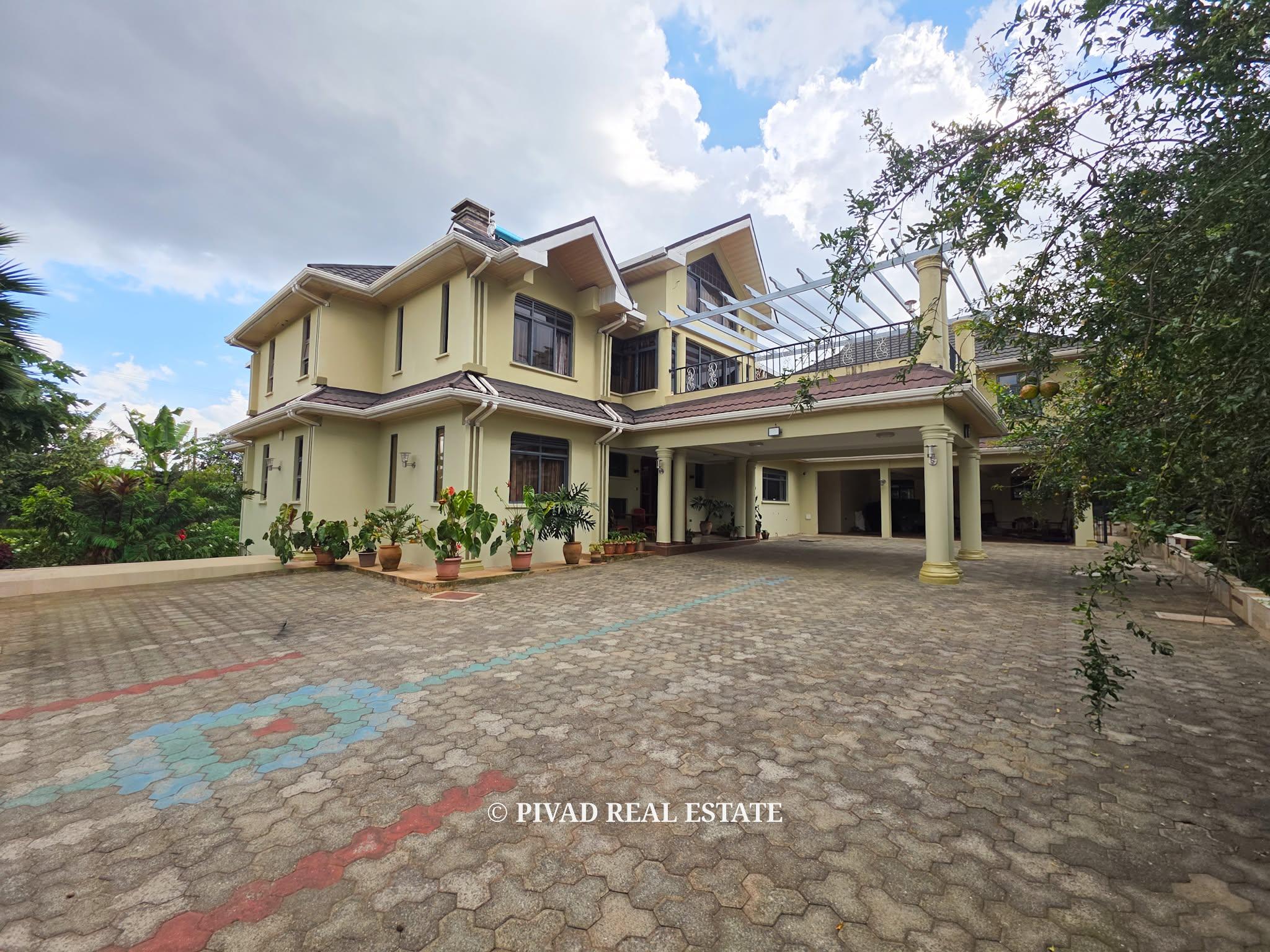 5 Bedroom House Available For Sale in Muthaiga North