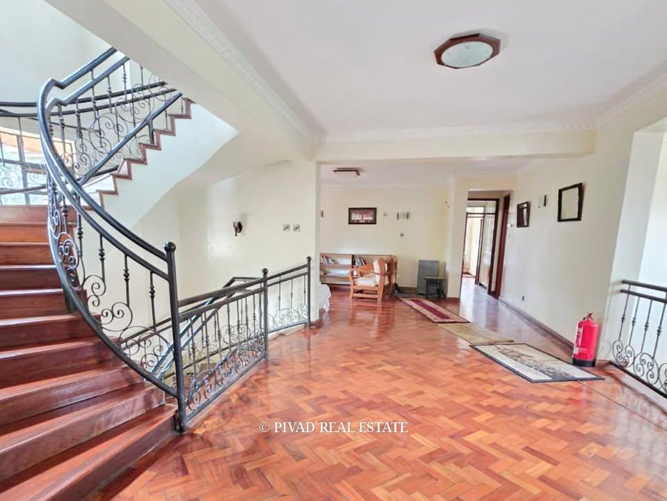 6-Bedroom House for Sale in Gigiri