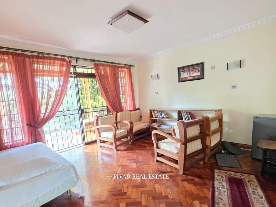 6-Bedroom House for Sale in Gigiri