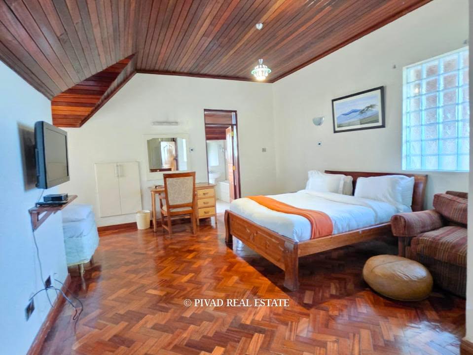 6-Bedroom House for Sale in Gigiri