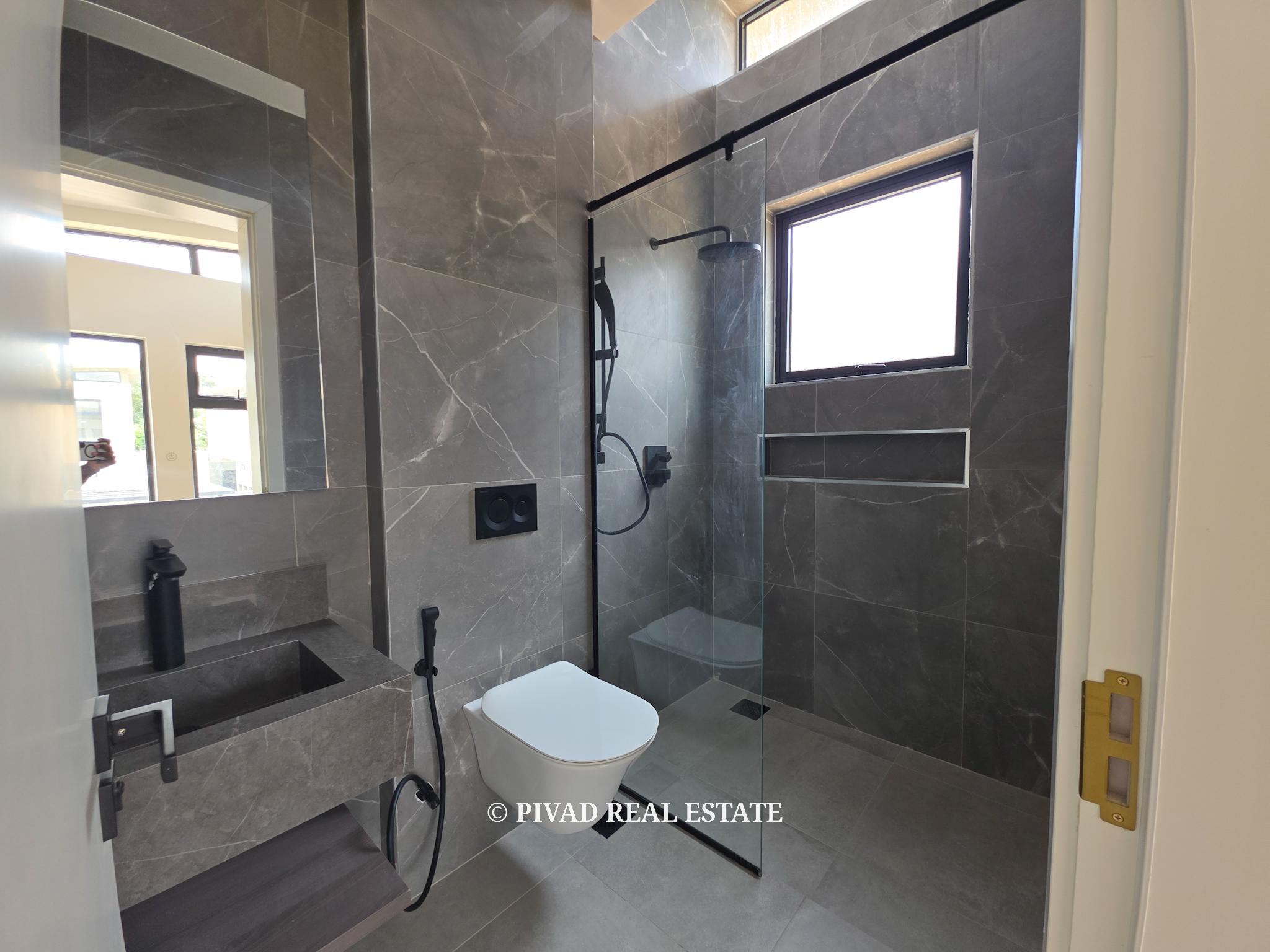 4 Bedroom Townhouse Available For Rent in Runda
